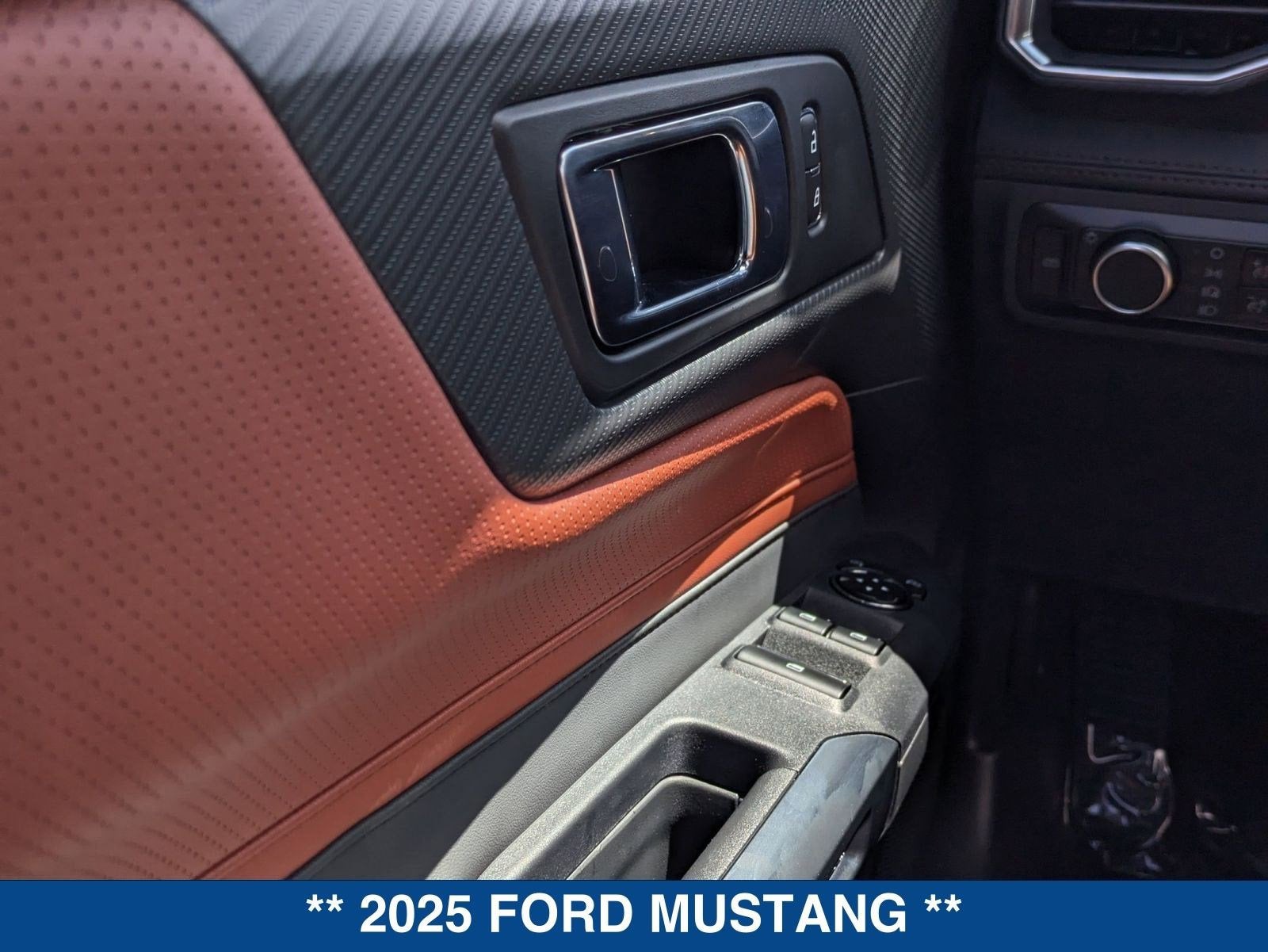 2025 Ford Mustang EcoBoost Premium