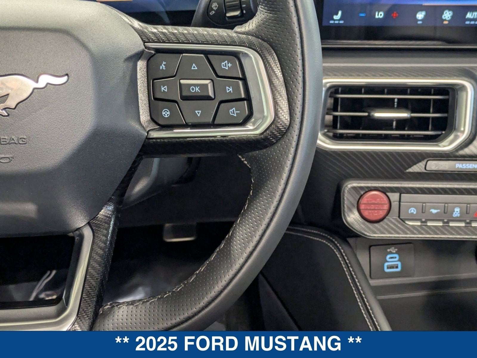 2025 Ford Mustang EcoBoost Premium