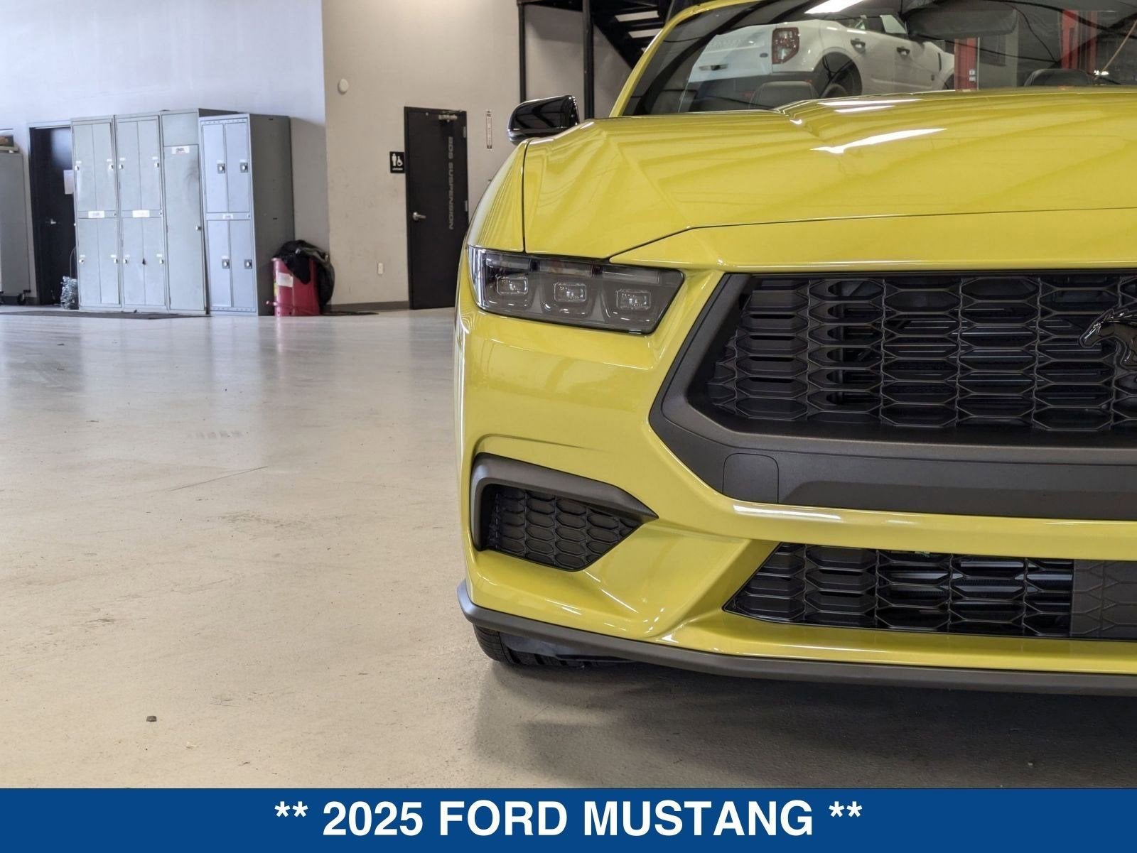 2025 Ford Mustang EcoBoost Premium