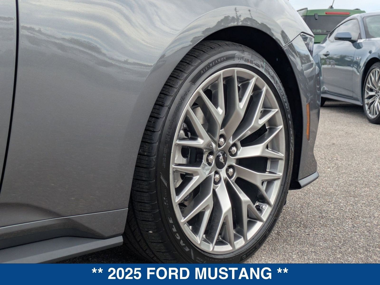 2025 Ford Mustang EcoBoost Premium