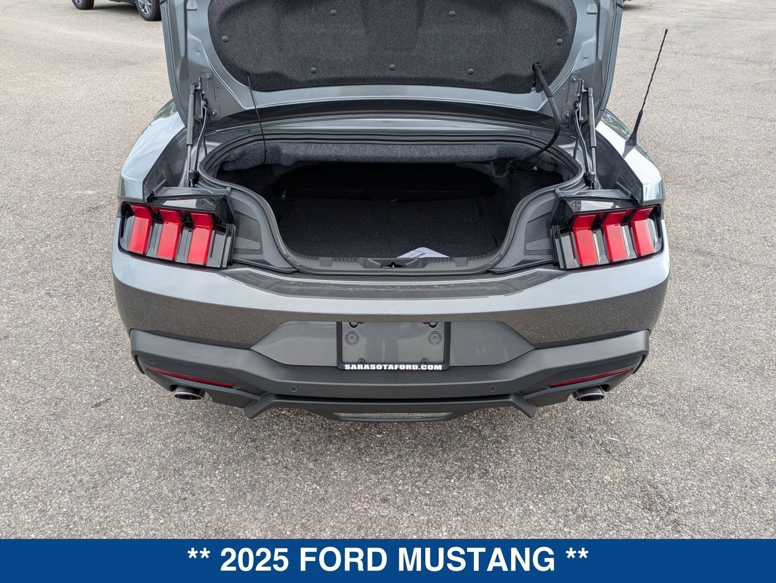 2025 Ford Mustang EcoBoost Premium
