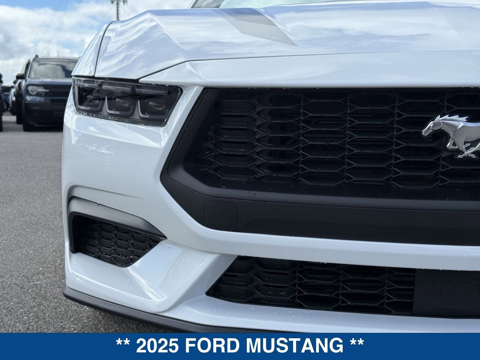 2025 Ford Mustang EcoBoost Premium