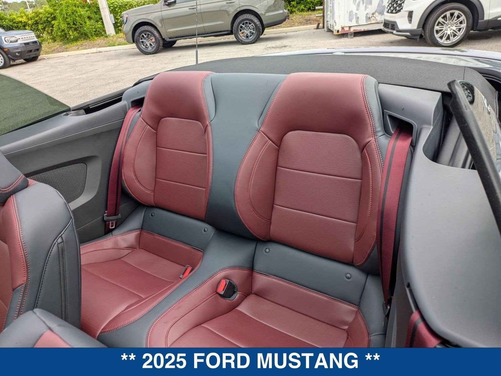 2025 Ford Mustang EcoBoost Premium