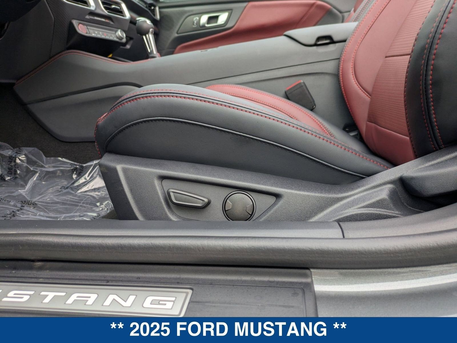 2025 Ford Mustang EcoBoost Premium