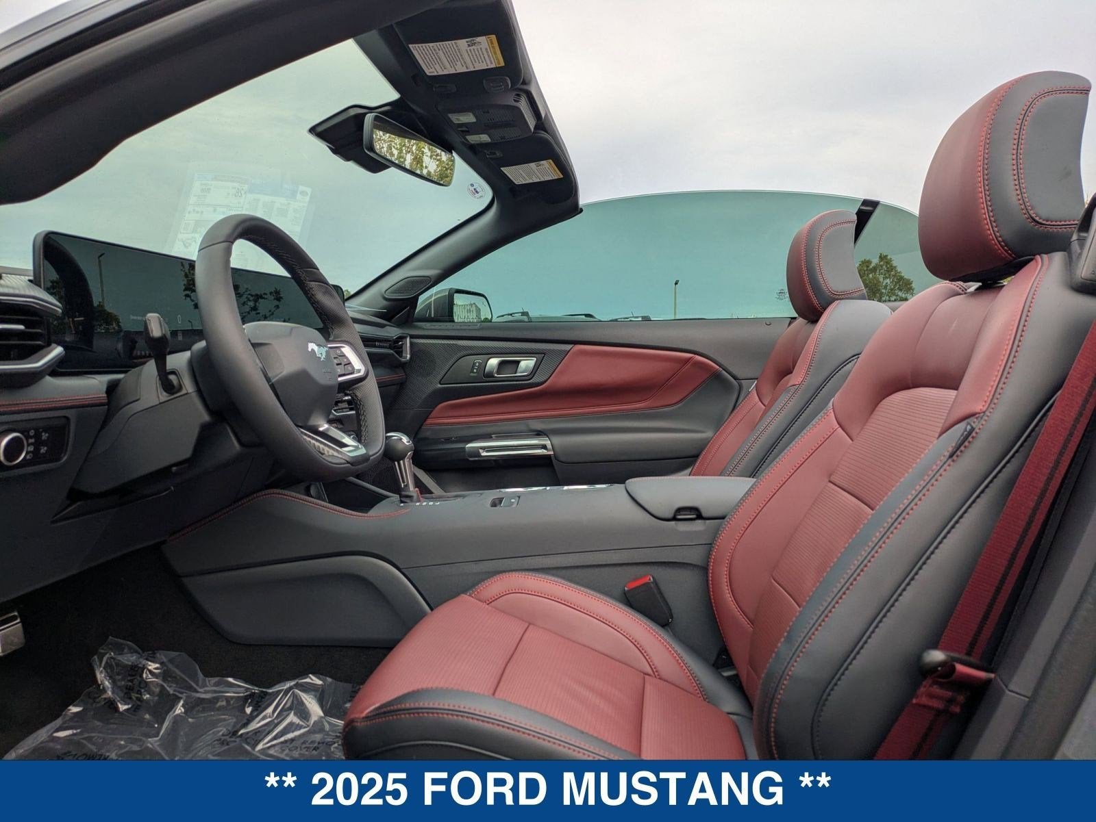 2025 Ford Mustang EcoBoost Premium
