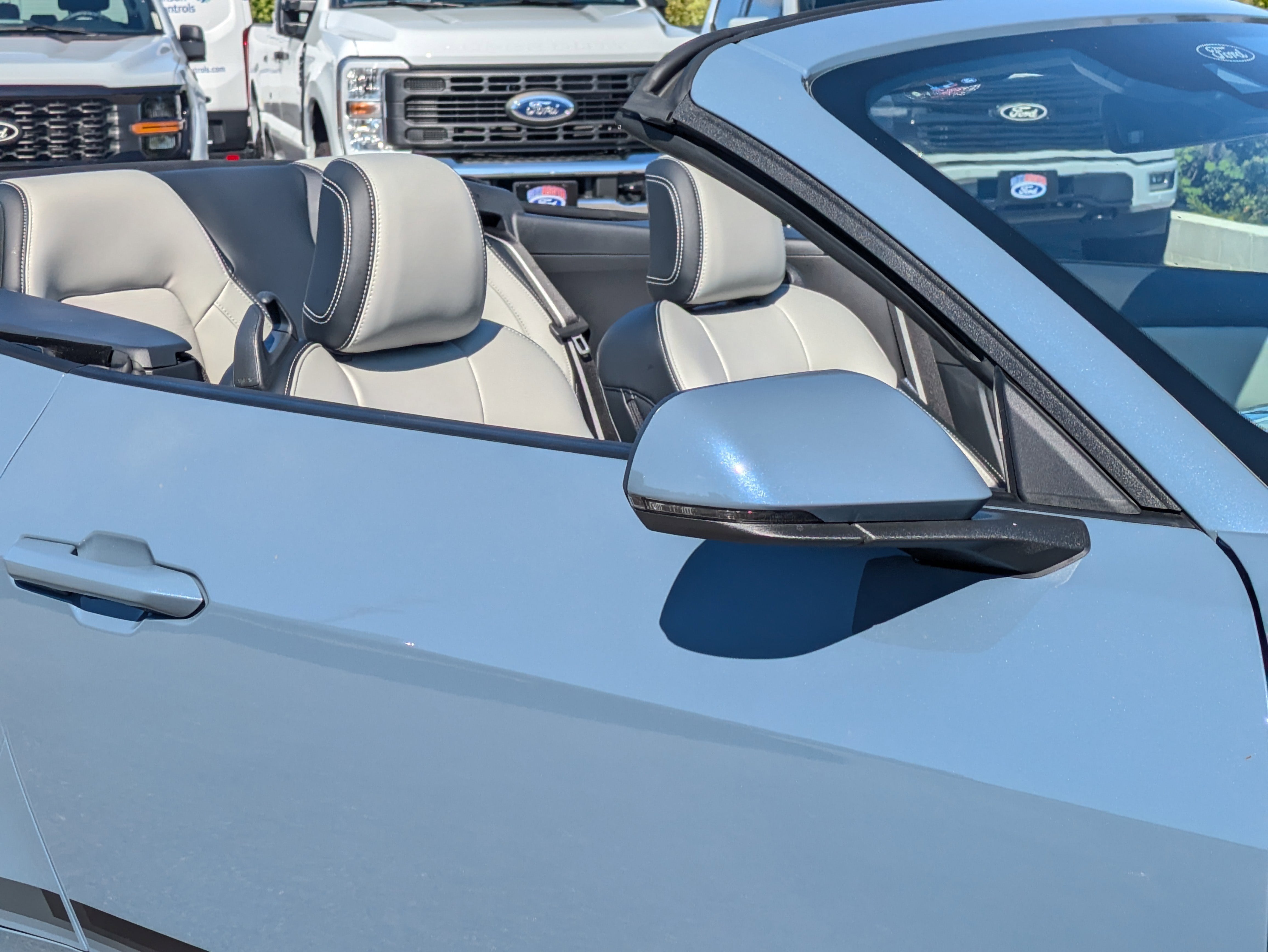 2025 Ford Mustang EcoBoost Premium