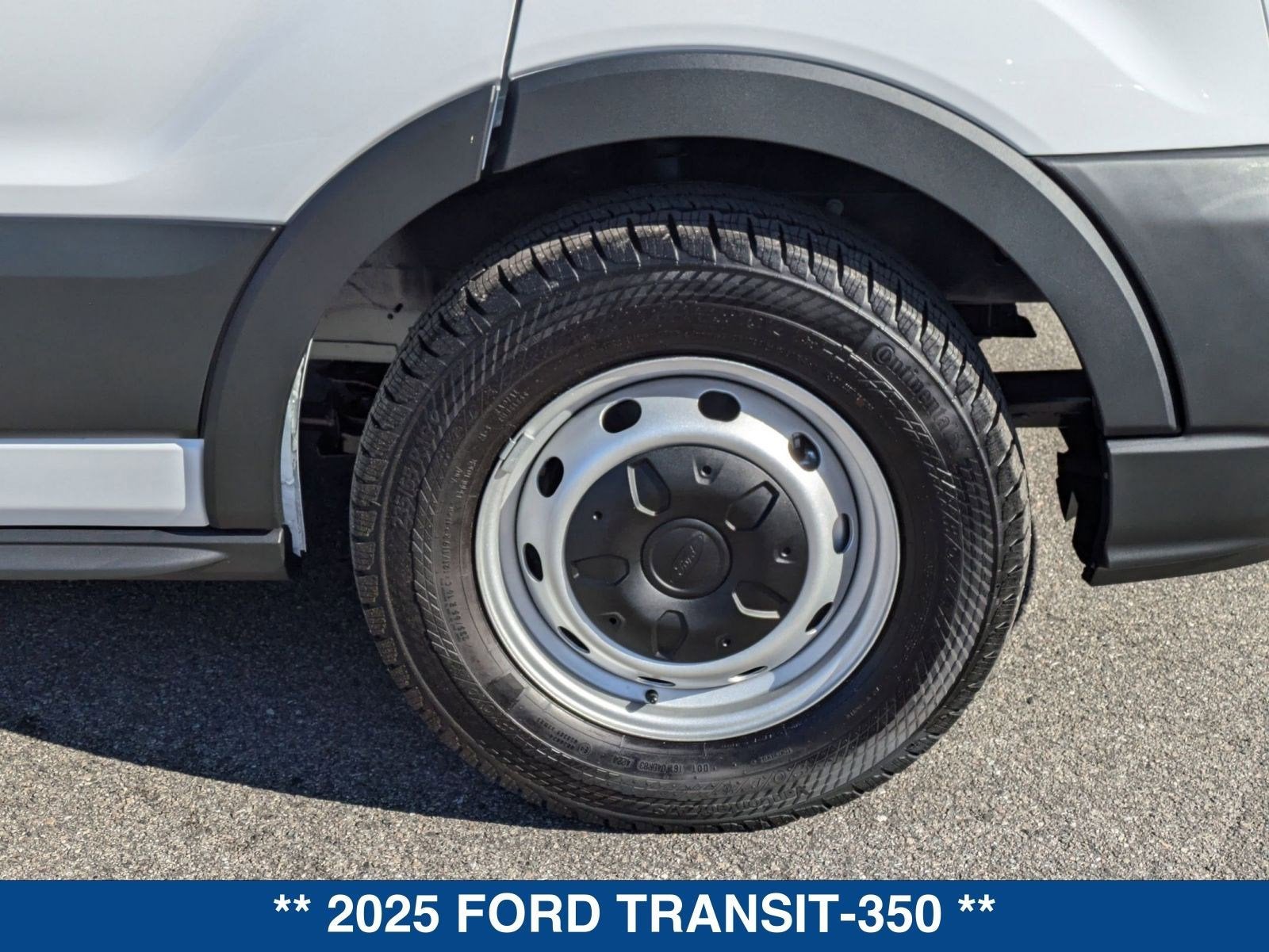 2025 Ford Transit-350 XL