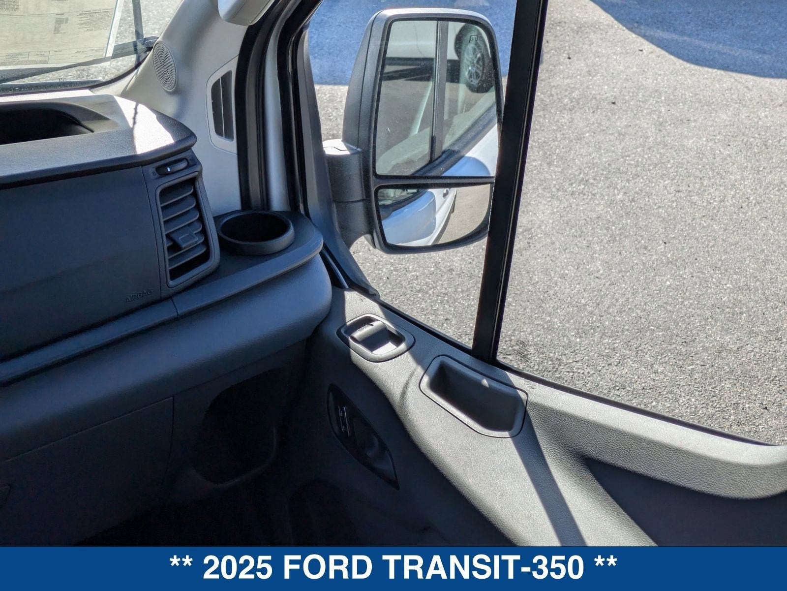 2025 Ford Transit-350 XL