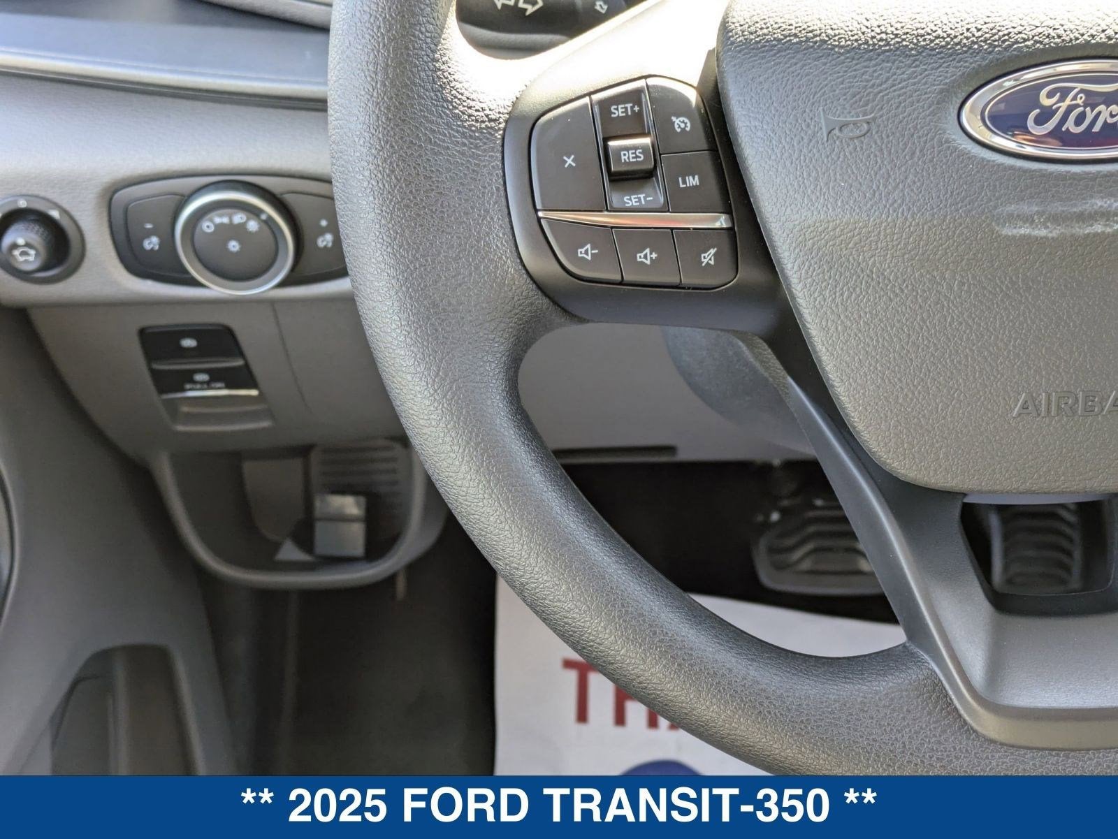 2025 Ford Transit-350 XL