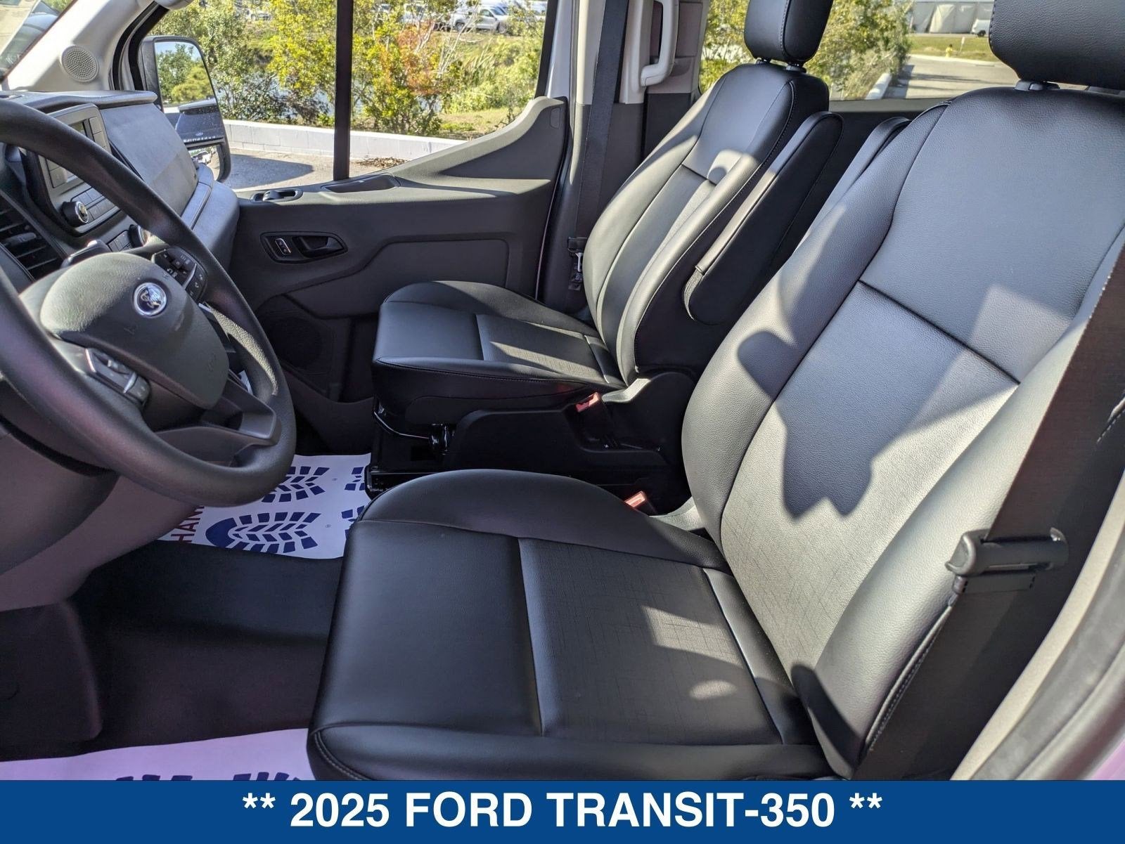 2025 Ford Transit-350 XL