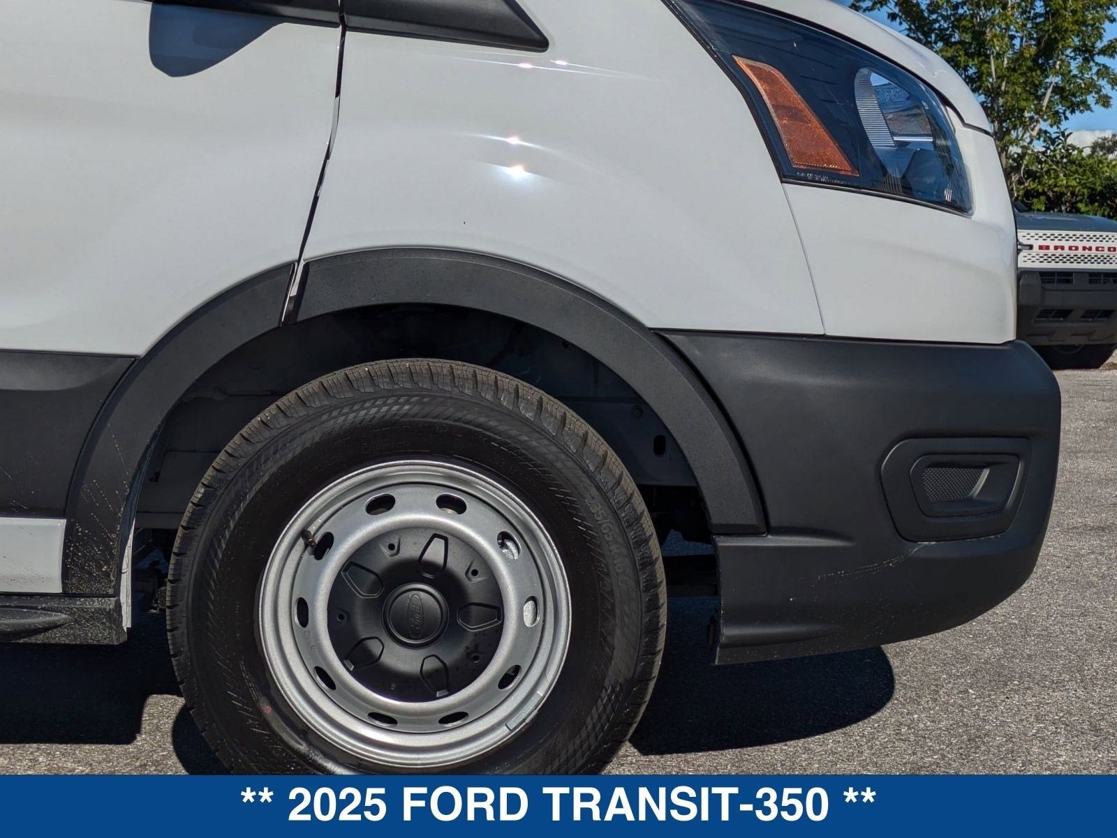 2025 Ford Transit-350 XL