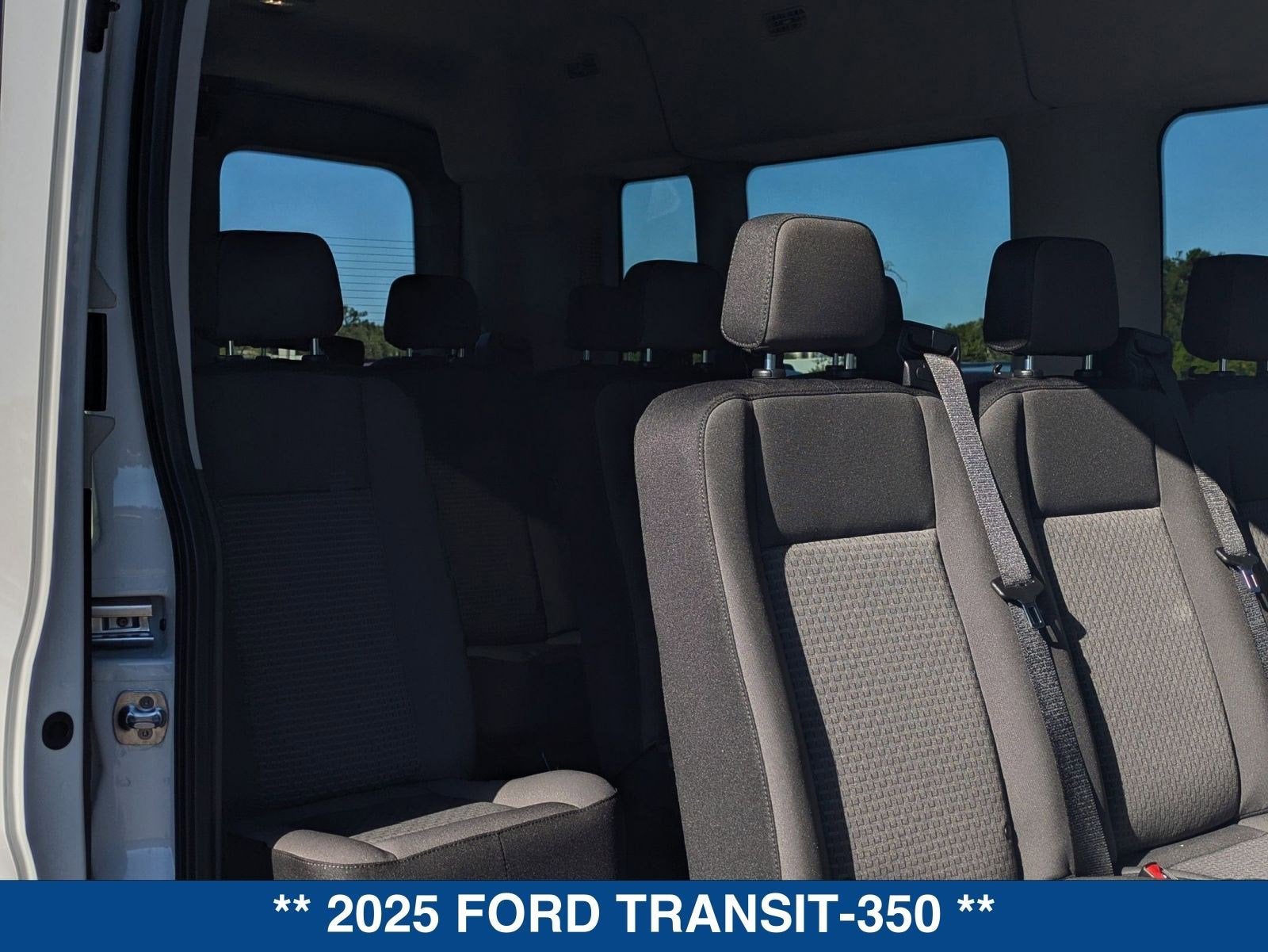 2025 Ford Transit-350 XL