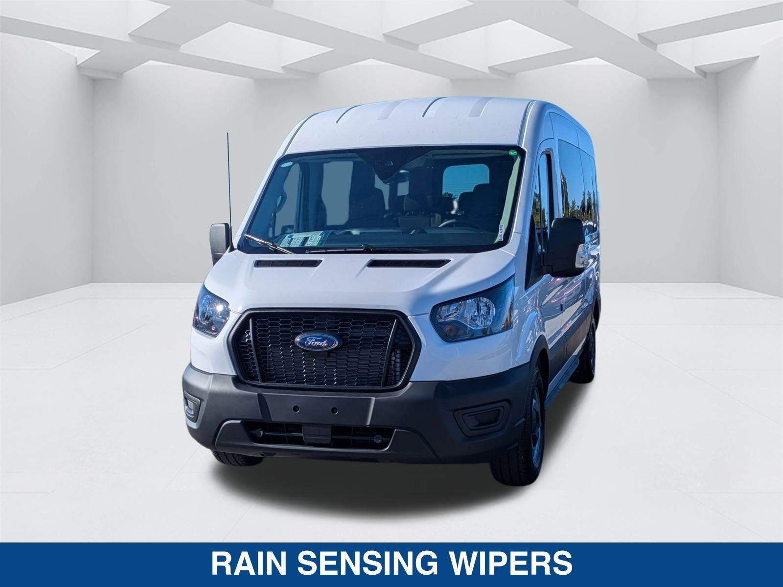 2025 Ford Transit-350 XL