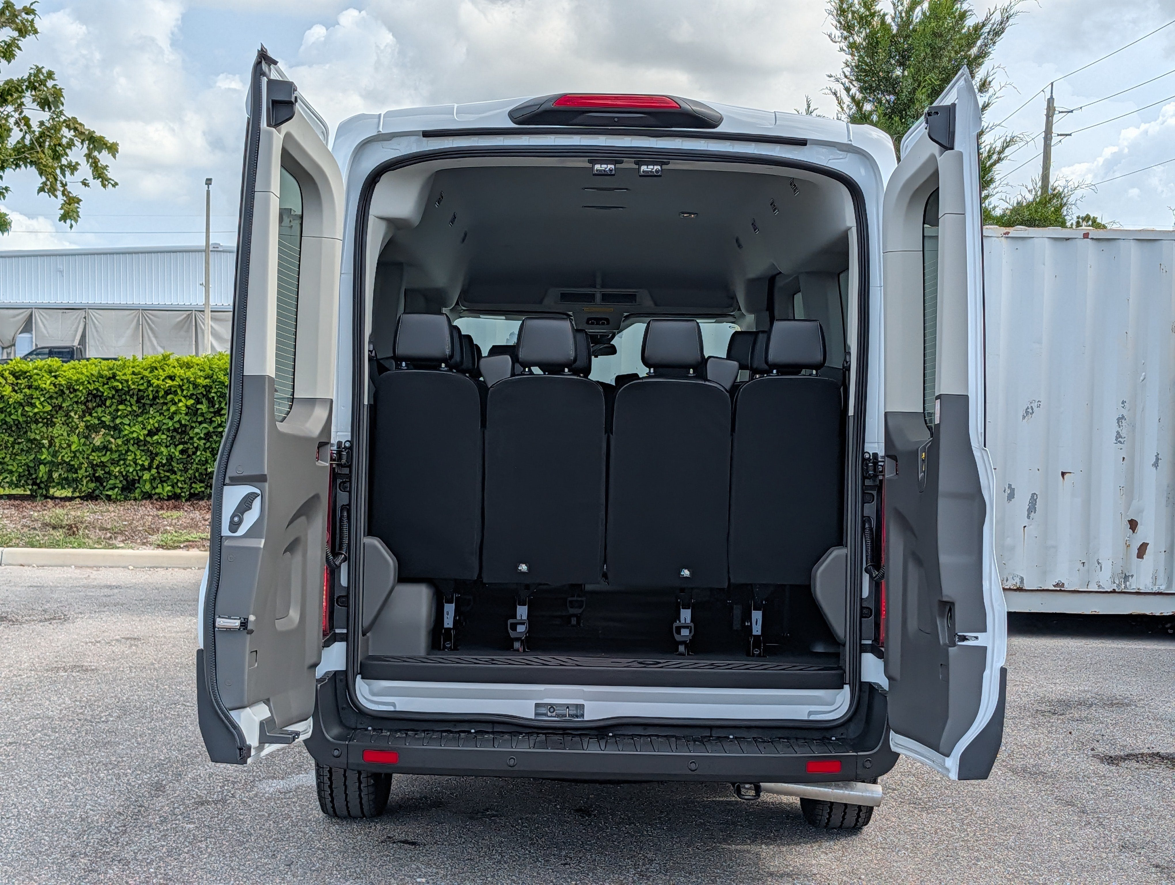 2026 Ford Transit-350 XL