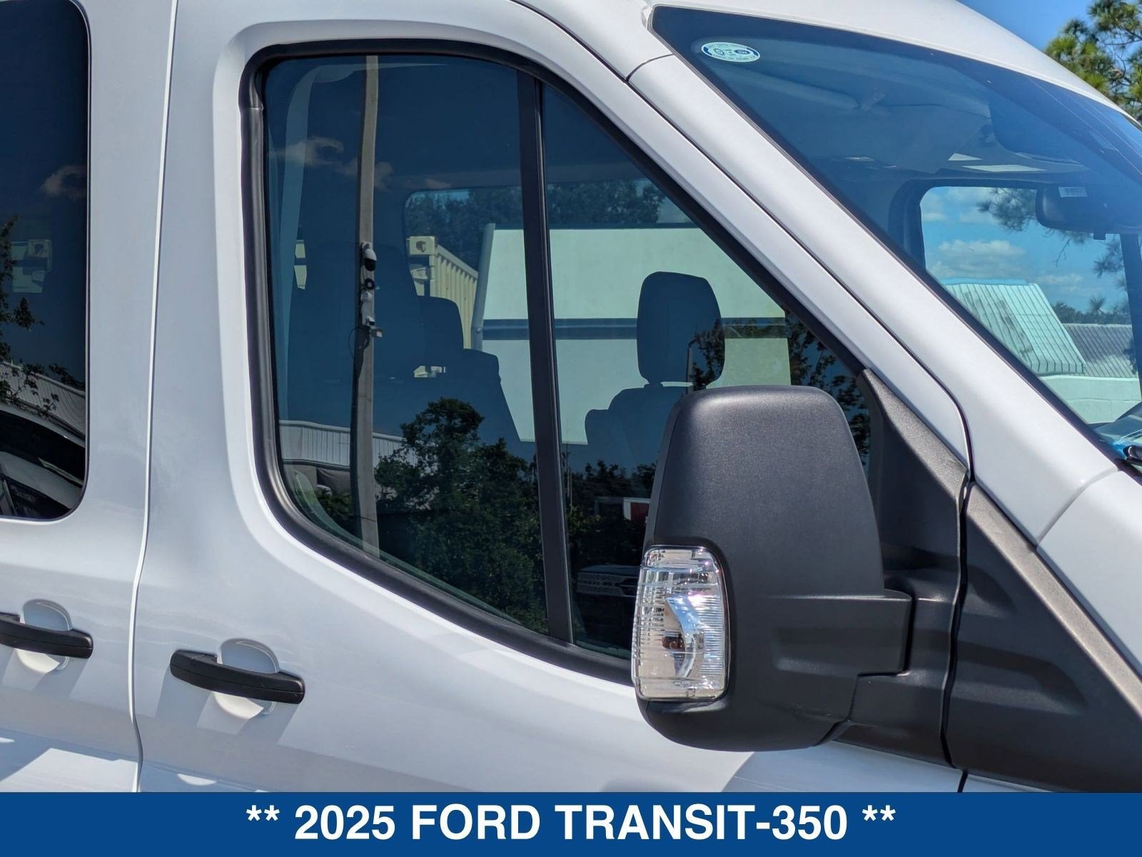 2025 Ford Transit-350 XL