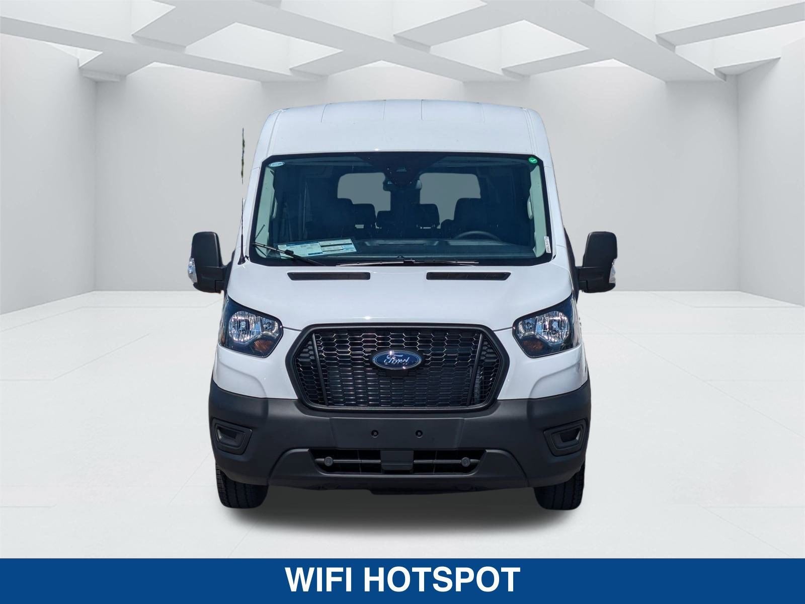 2025 Ford Transit-350 XL