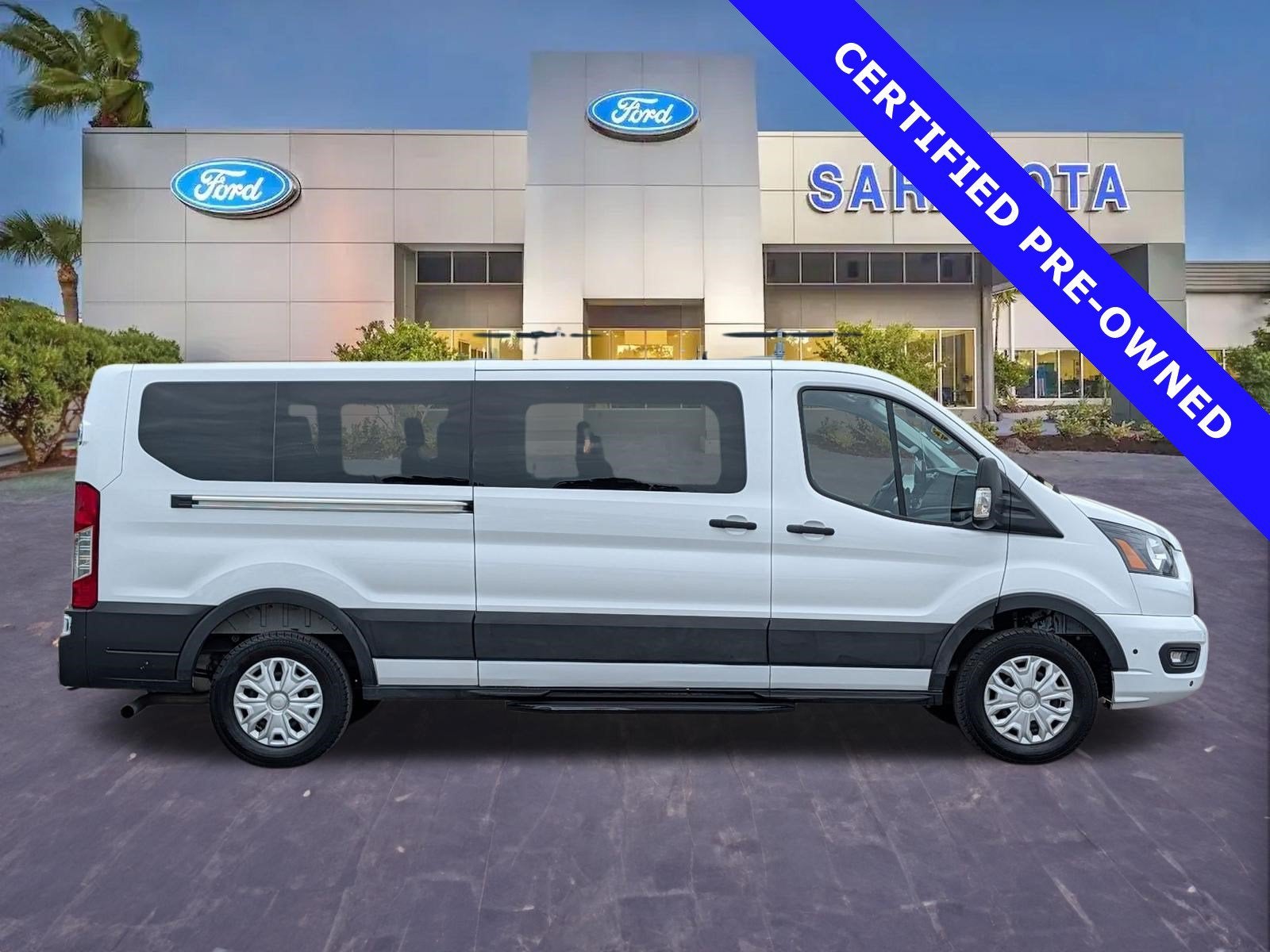 2025 Ford Transit-350 XLT