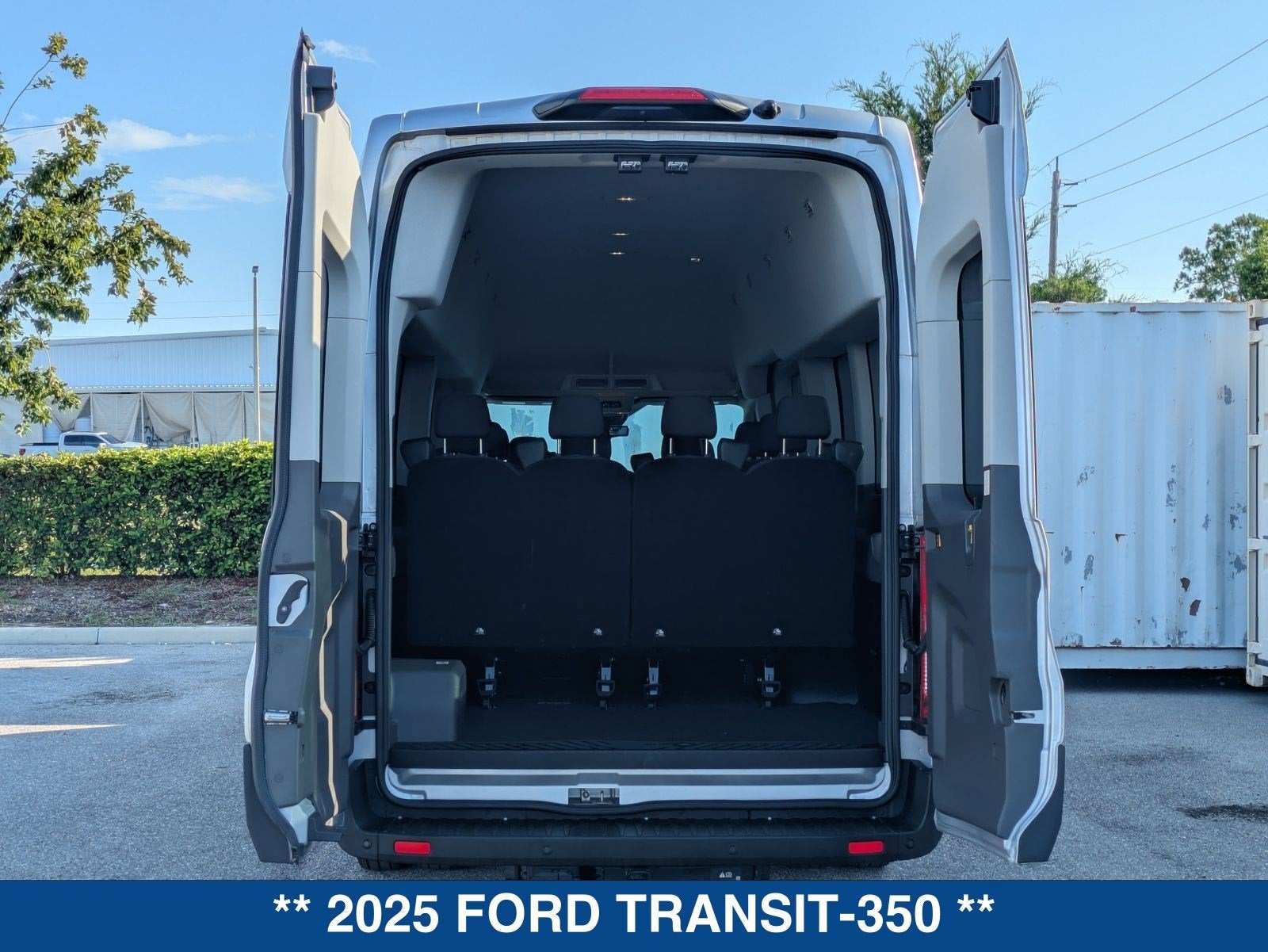 2025 Ford Transit-350 XLT