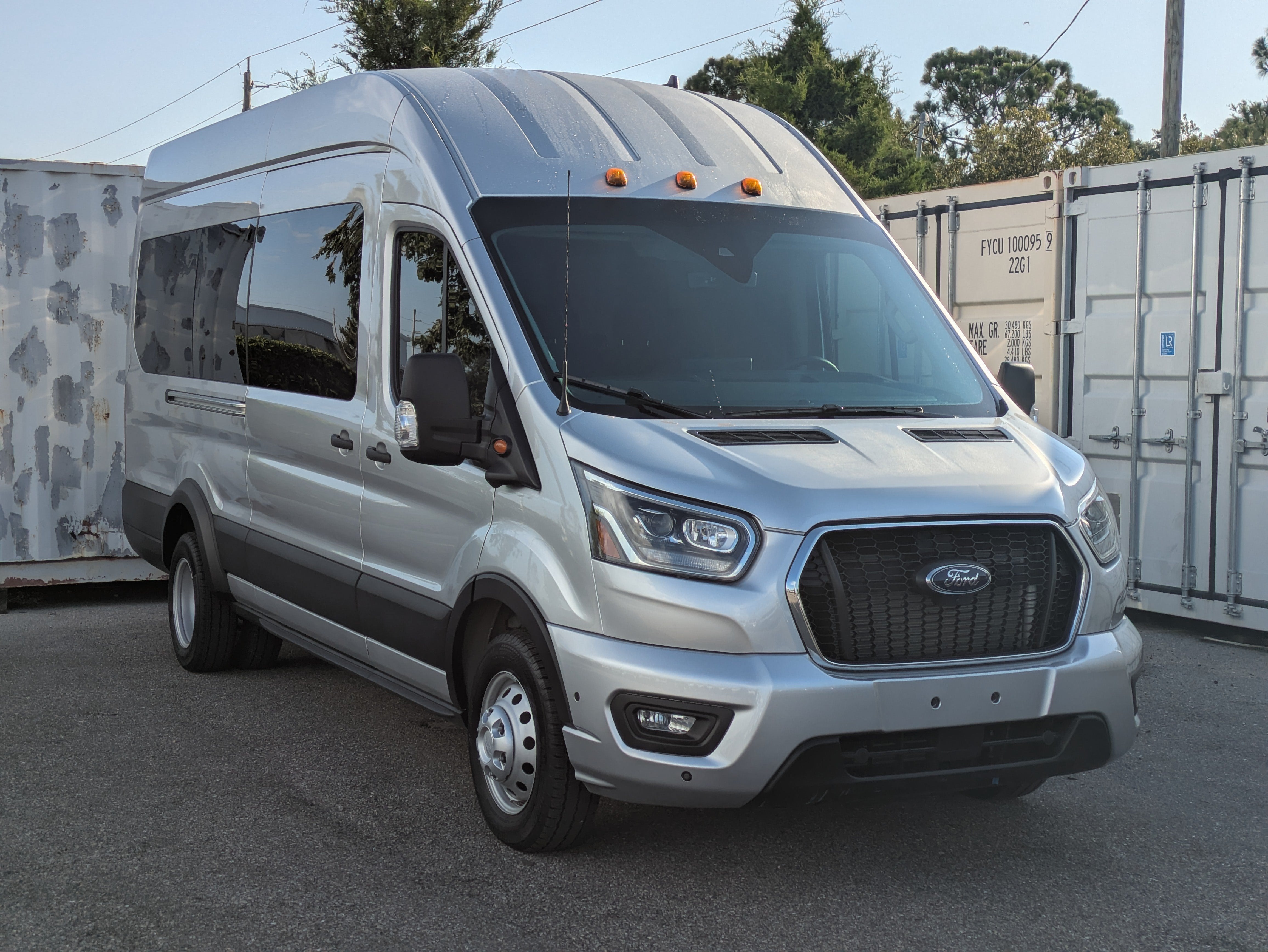 2025 Ford Transit-350 XLT