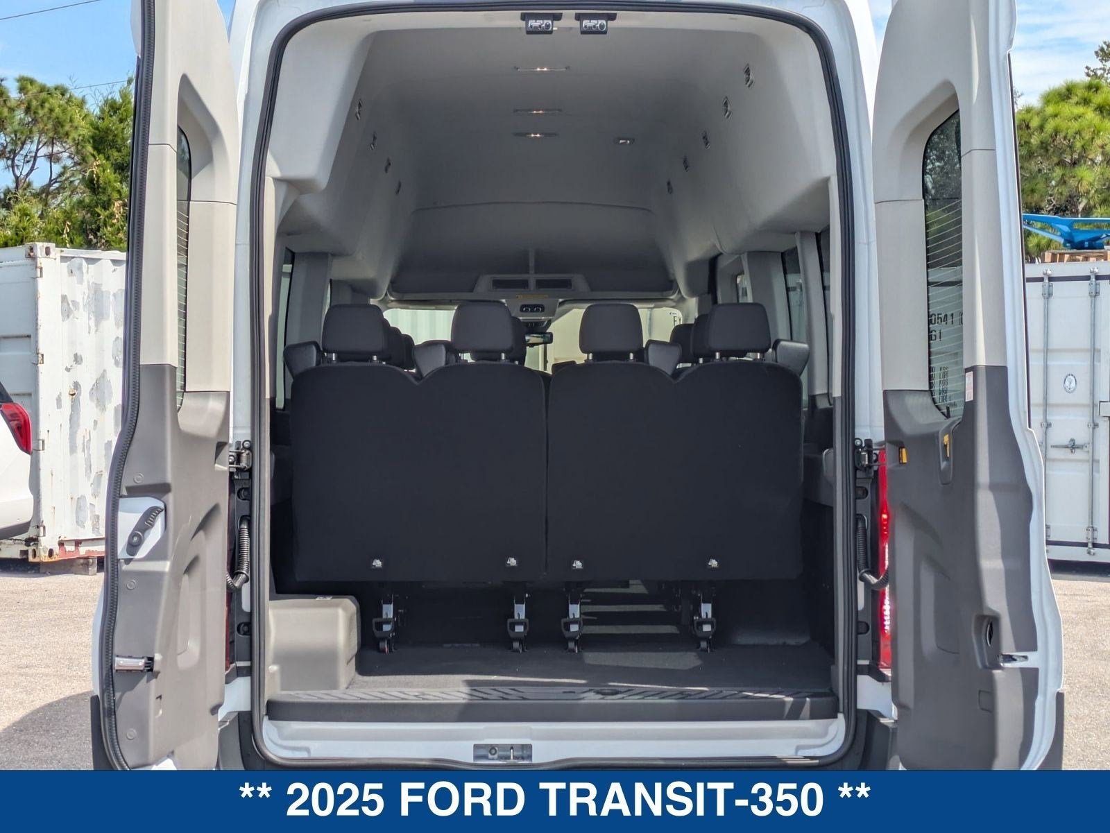 2025 Ford Transit-350 XLT