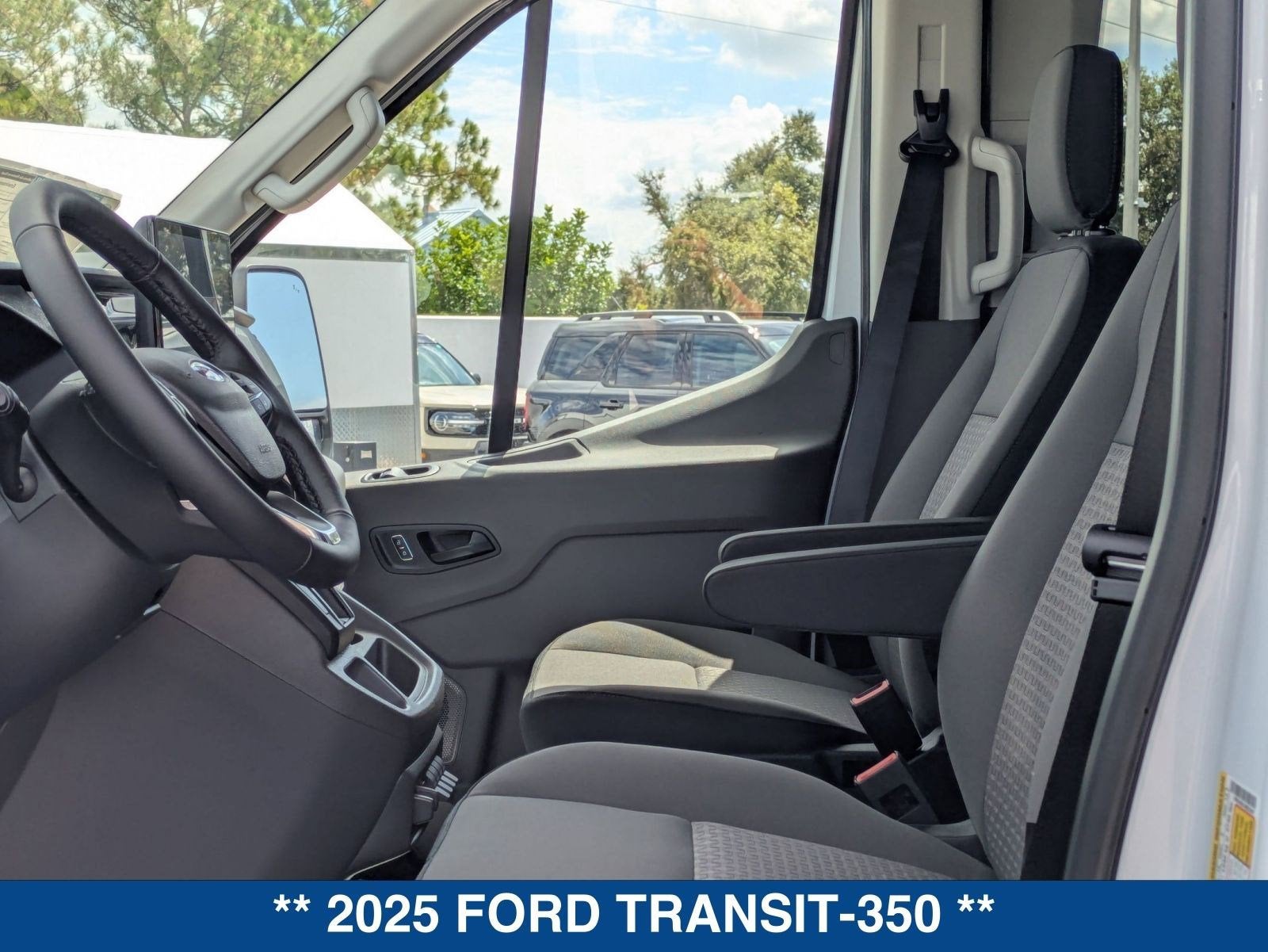 2025 Ford Transit-350 XLT