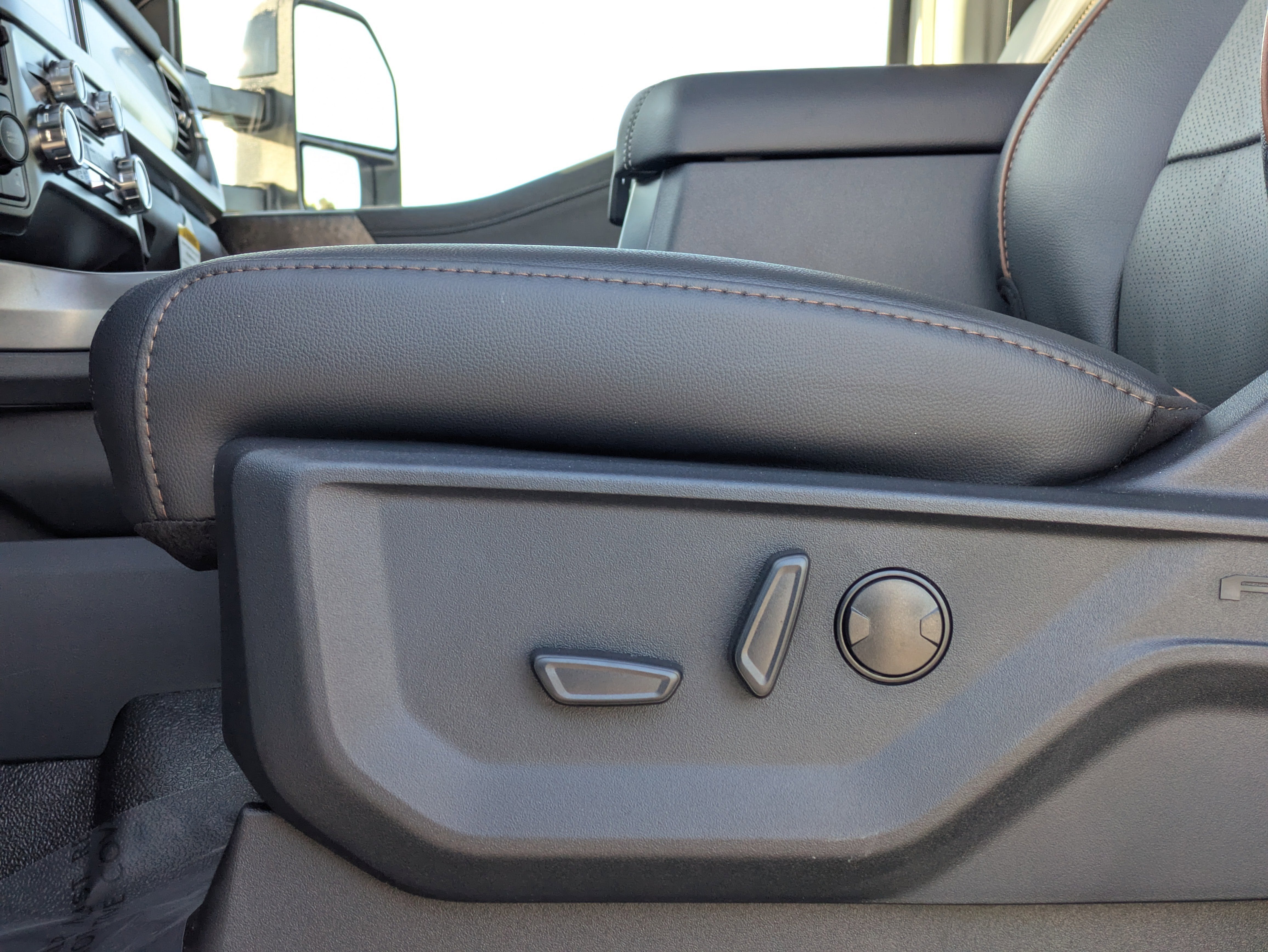 2026 Ford F-450SD Lariat