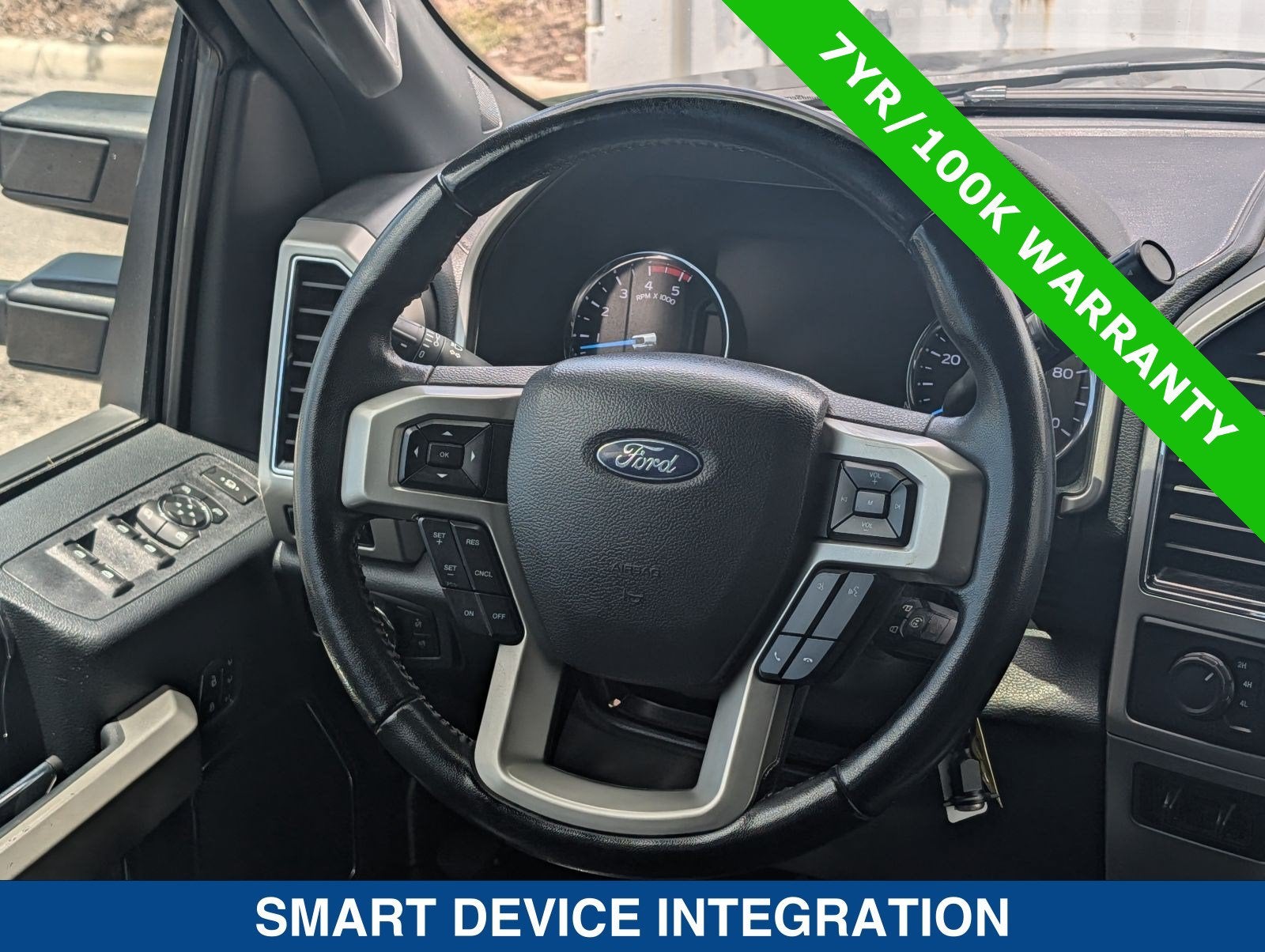 2022 Ford Super Duty F-450 DRW LARIAT