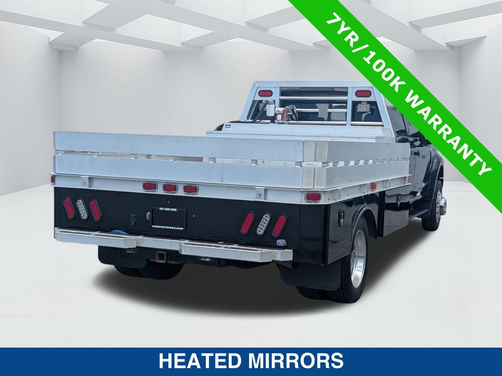 2022 Ford Super Duty F-450 DRW LARIAT