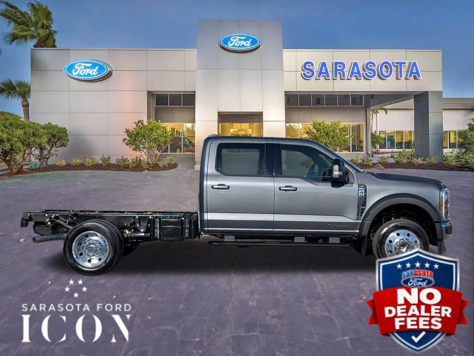 2026 Ford Super Duty F-450 DRW LARIAT
