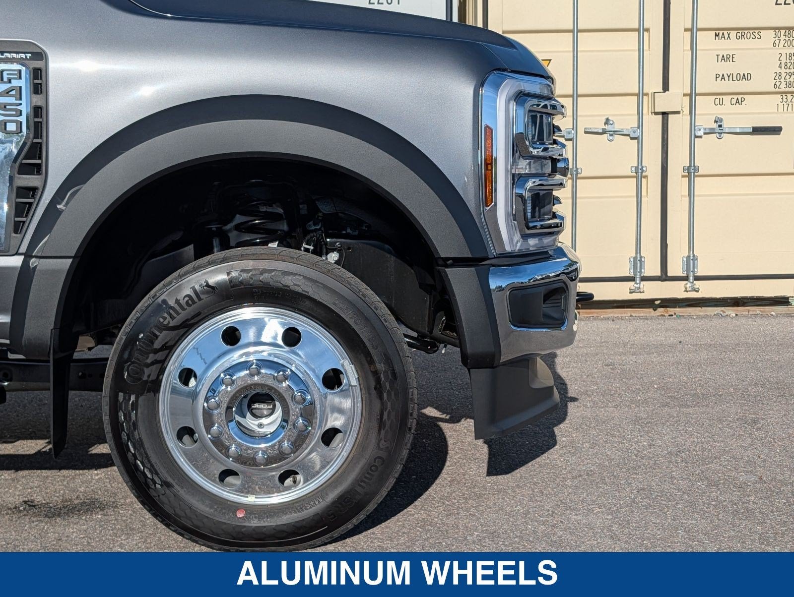 2026 Ford Super Duty F-450 DRW LARIAT