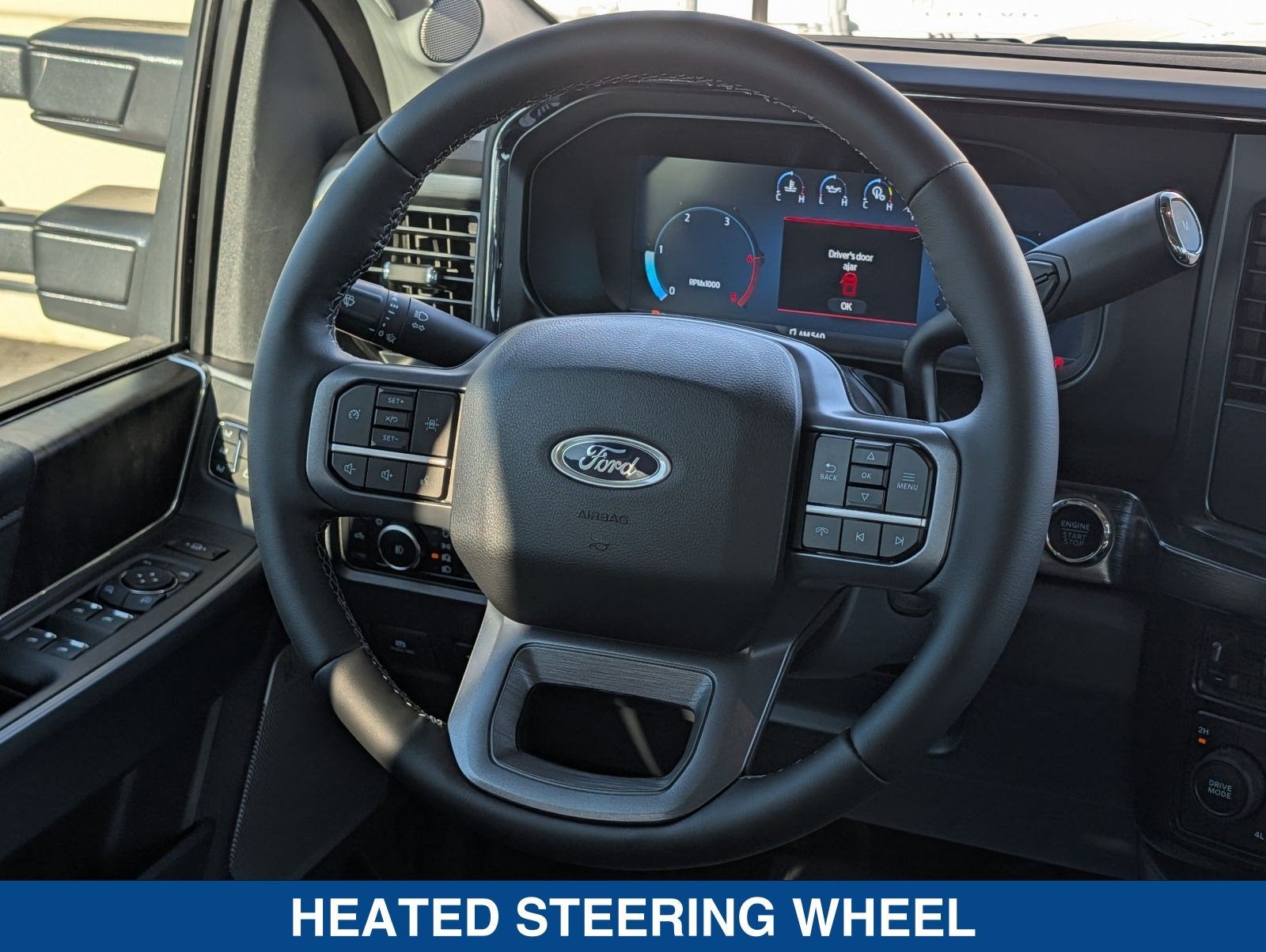 2026 Ford Super Duty F-450 DRW LARIAT