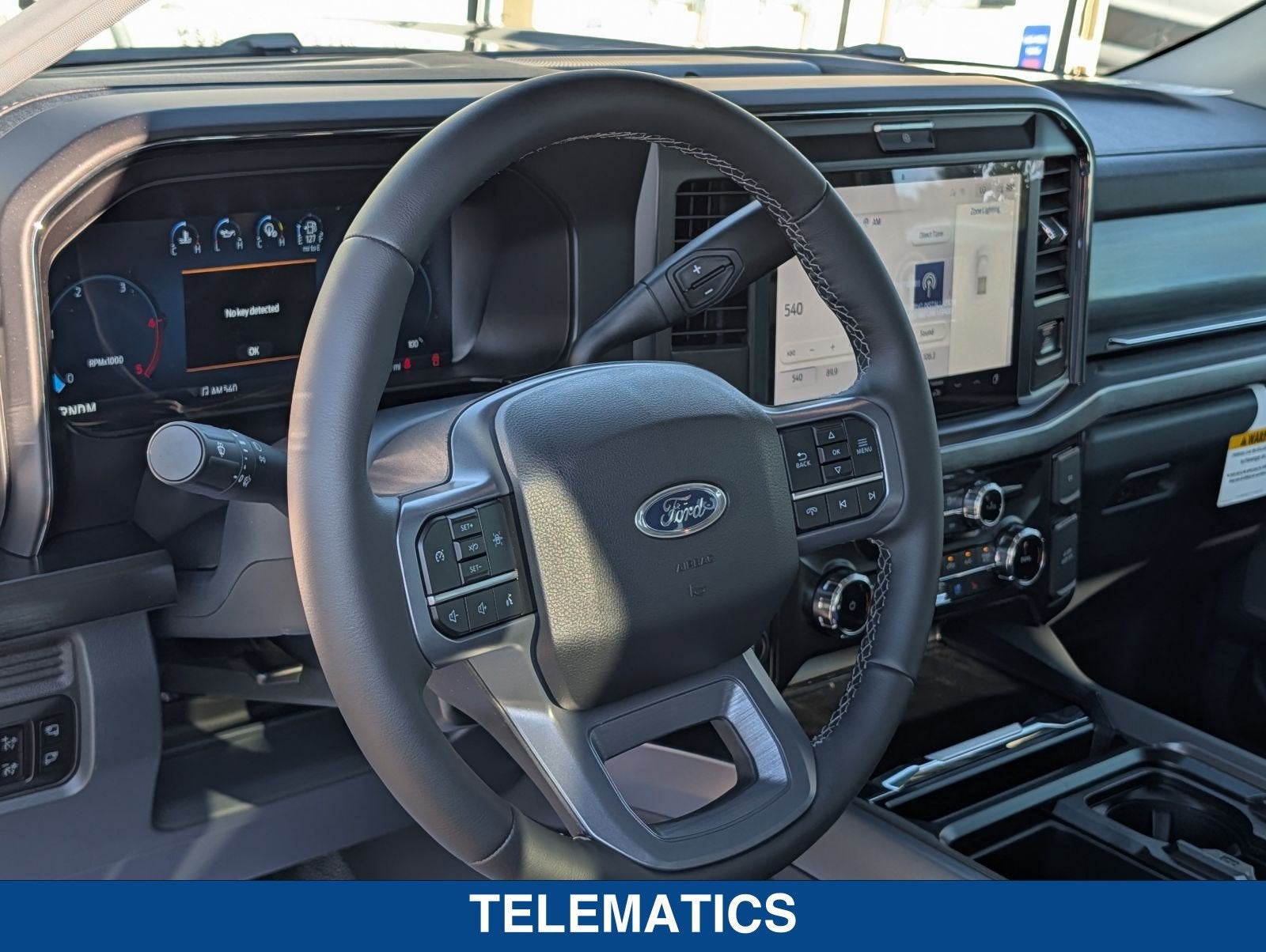 2026 Ford Super Duty F-450 DRW LARIAT