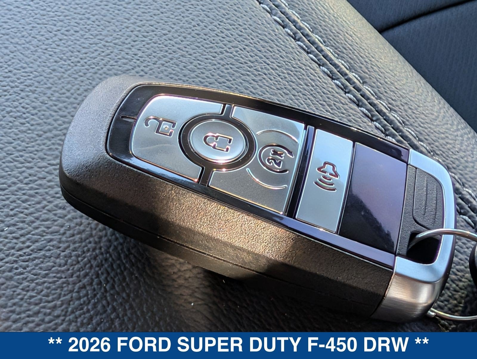 2026 Ford Super Duty F-450 DRW LARIAT