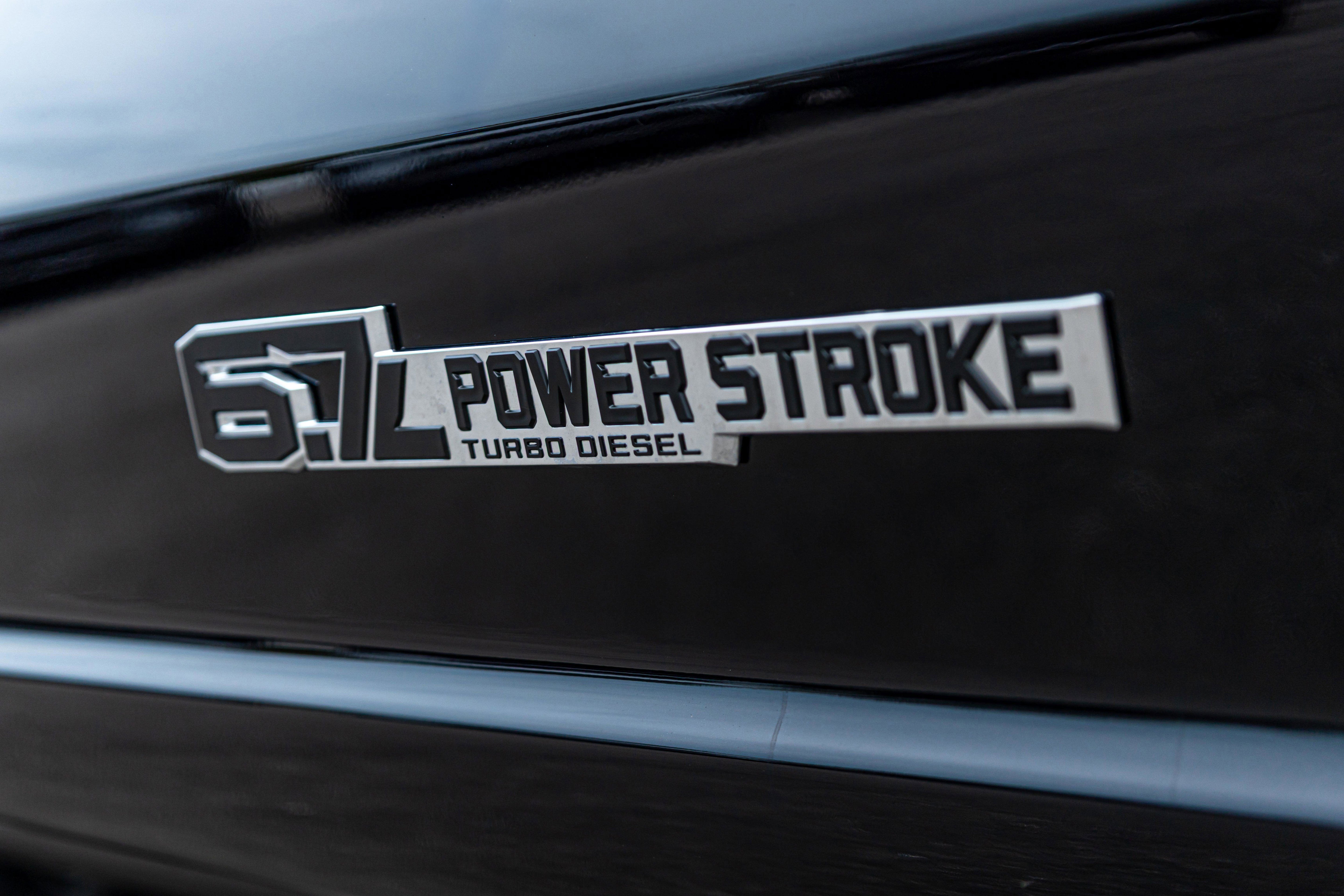 2026 Ford Super Duty F-450 DRW LARIAT