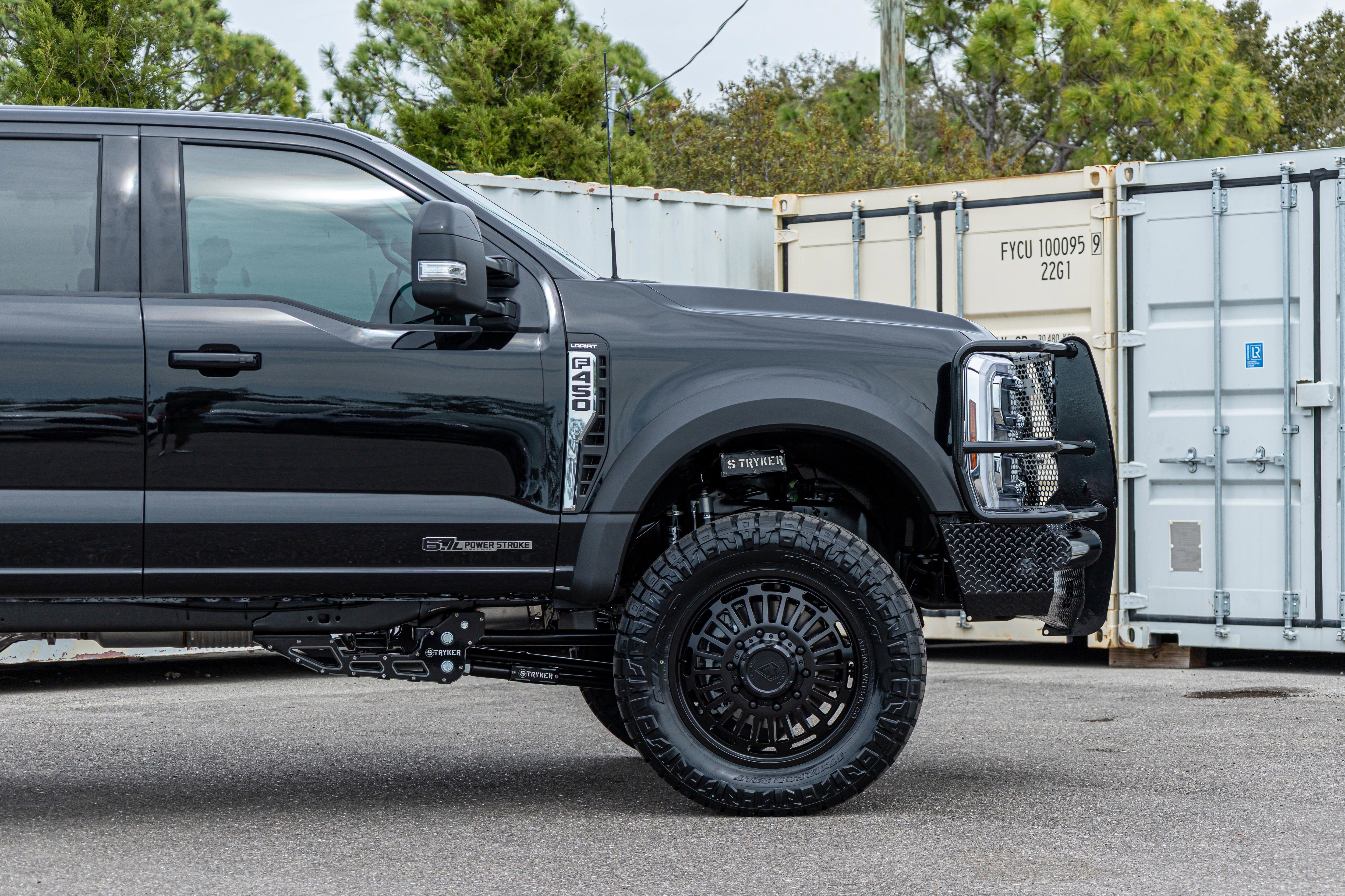 2026 Ford Super Duty F-450 DRW LARIAT