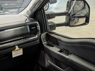 2026 Ford Super Duty F-450 DRW LARIAT