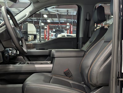 2026 Ford Super Duty F-450 DRW LARIAT