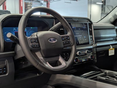2026 Ford Super Duty F-450 DRW LARIAT