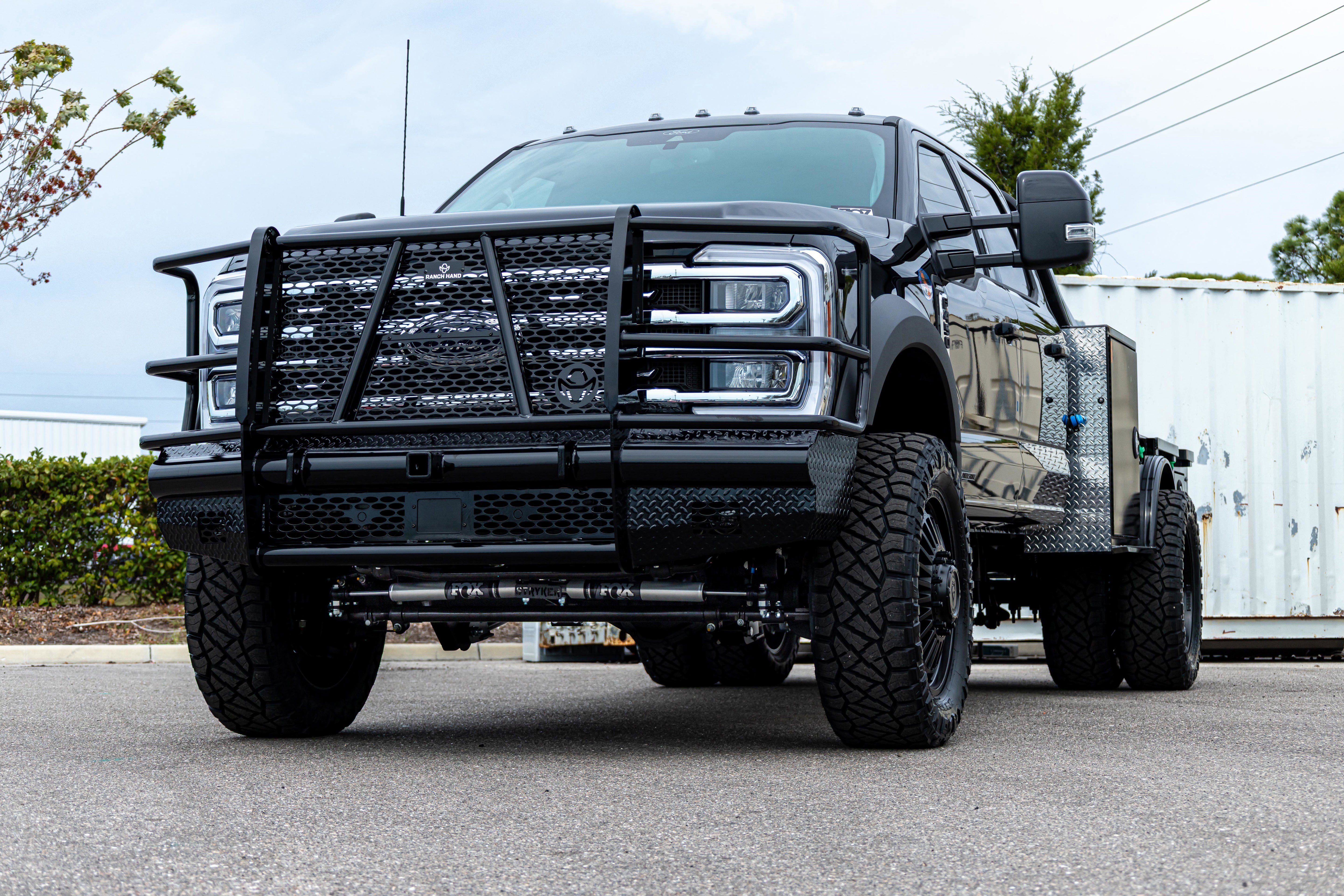 2026 Ford Super Duty F-450 DRW LARIAT