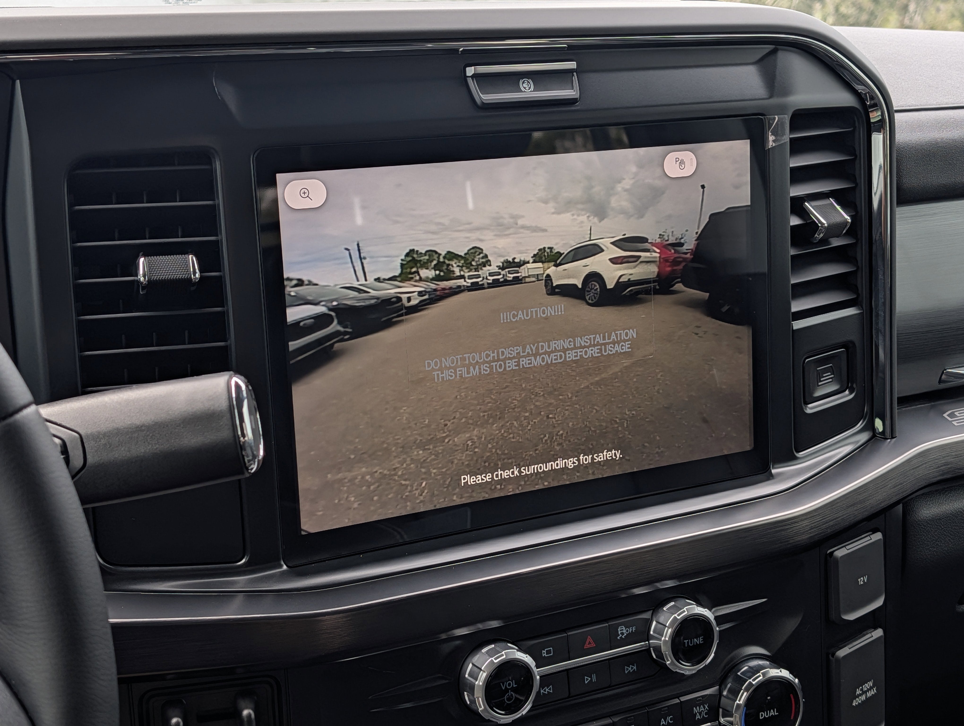 2026 Ford Super Duty F-450 DRW LARIAT