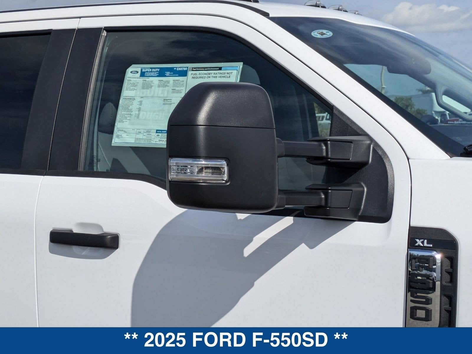 2025 Ford F-550SD XL