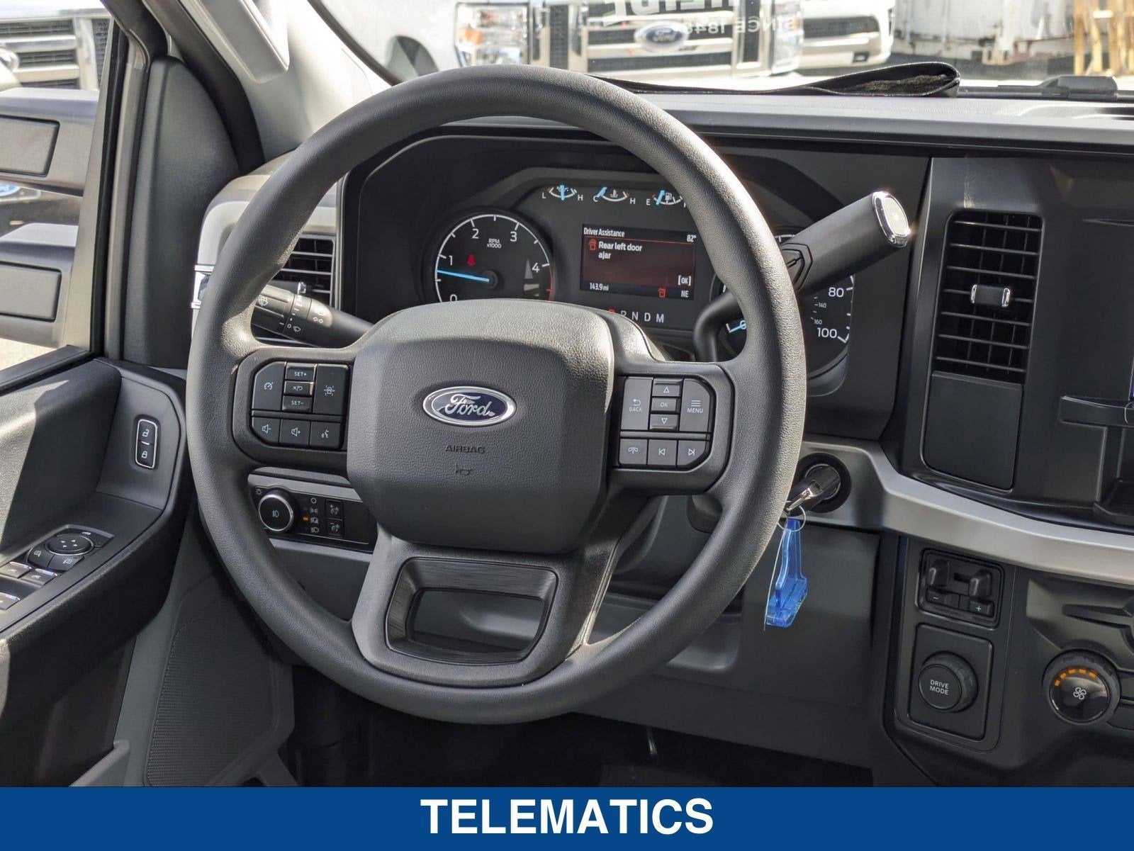 2025 Ford F-550SD XL