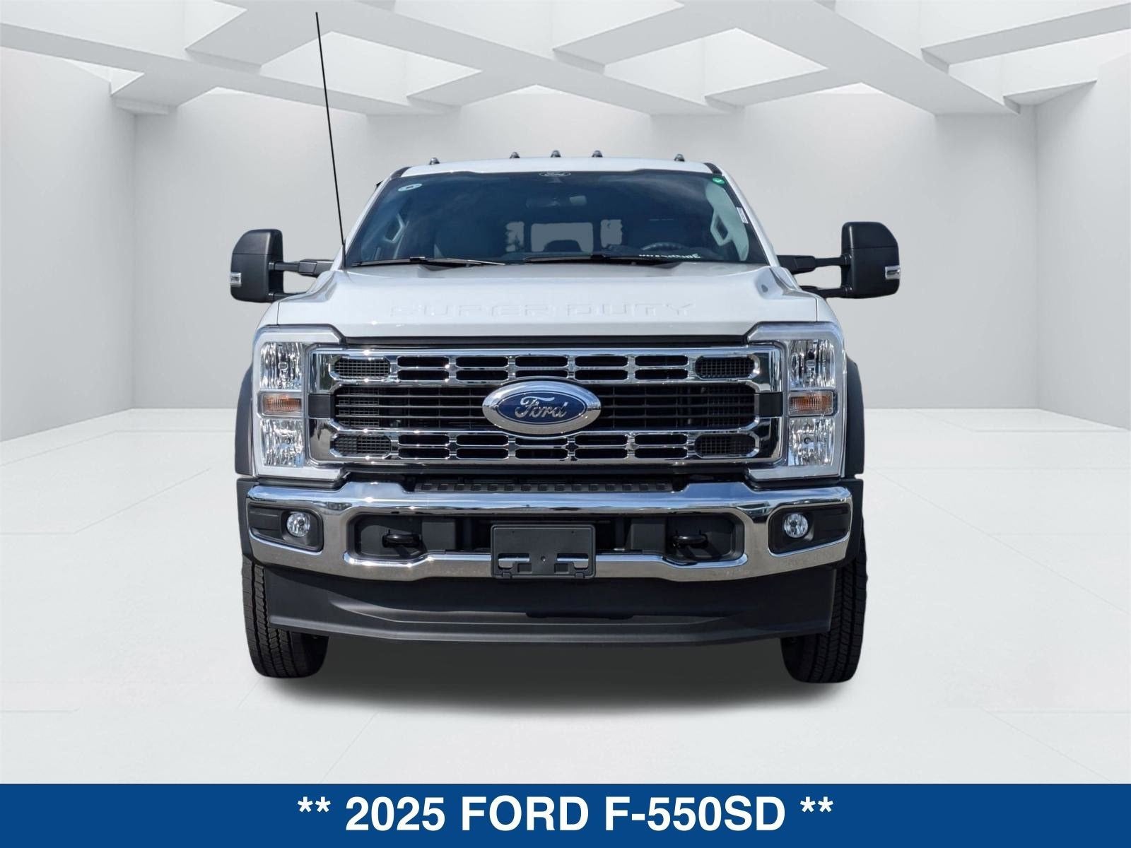 2025 Ford F-550SD XL