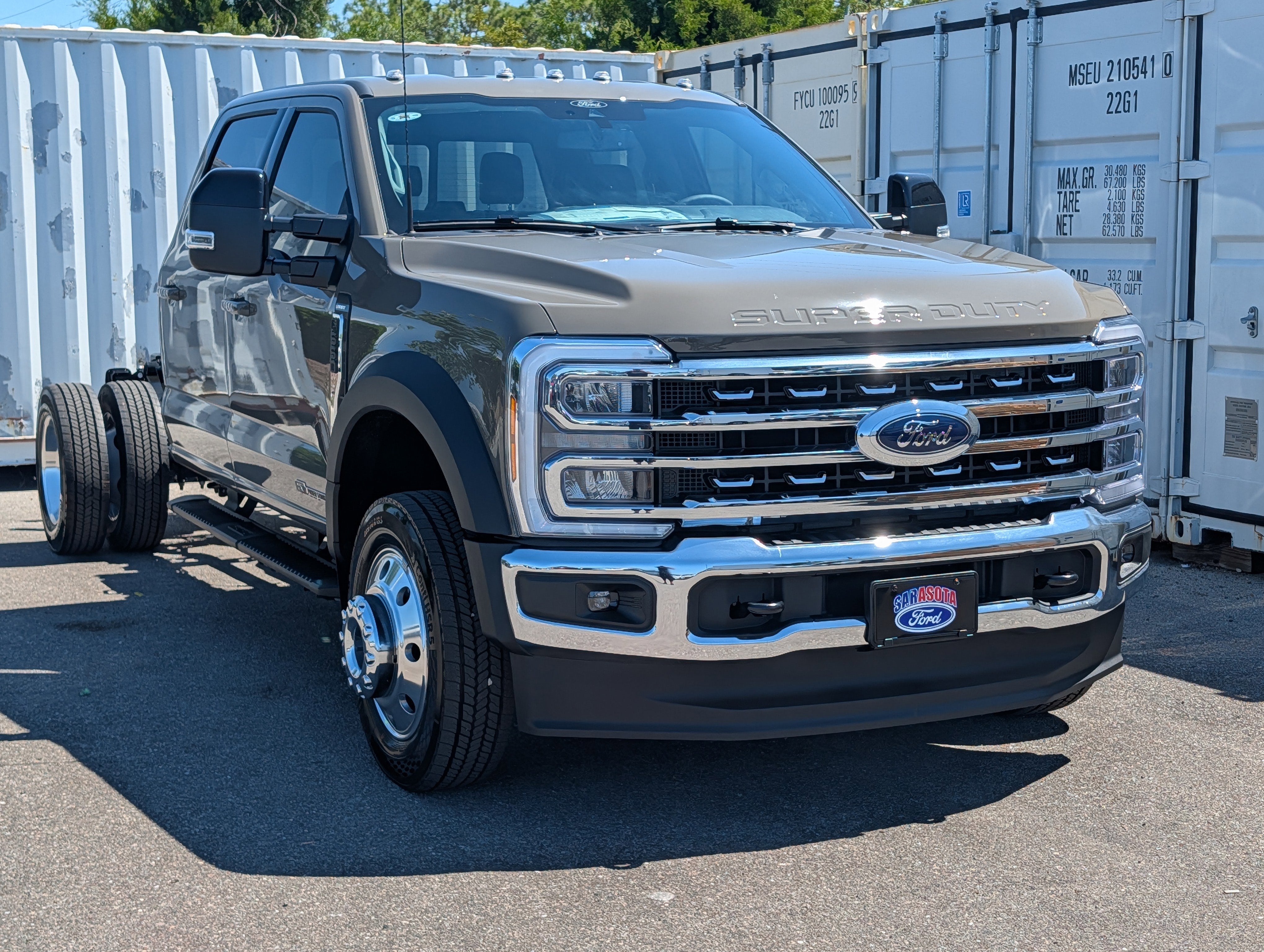 2026 Ford F-550SD Lariat