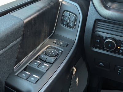 2026 Ford F-550SD Lariat