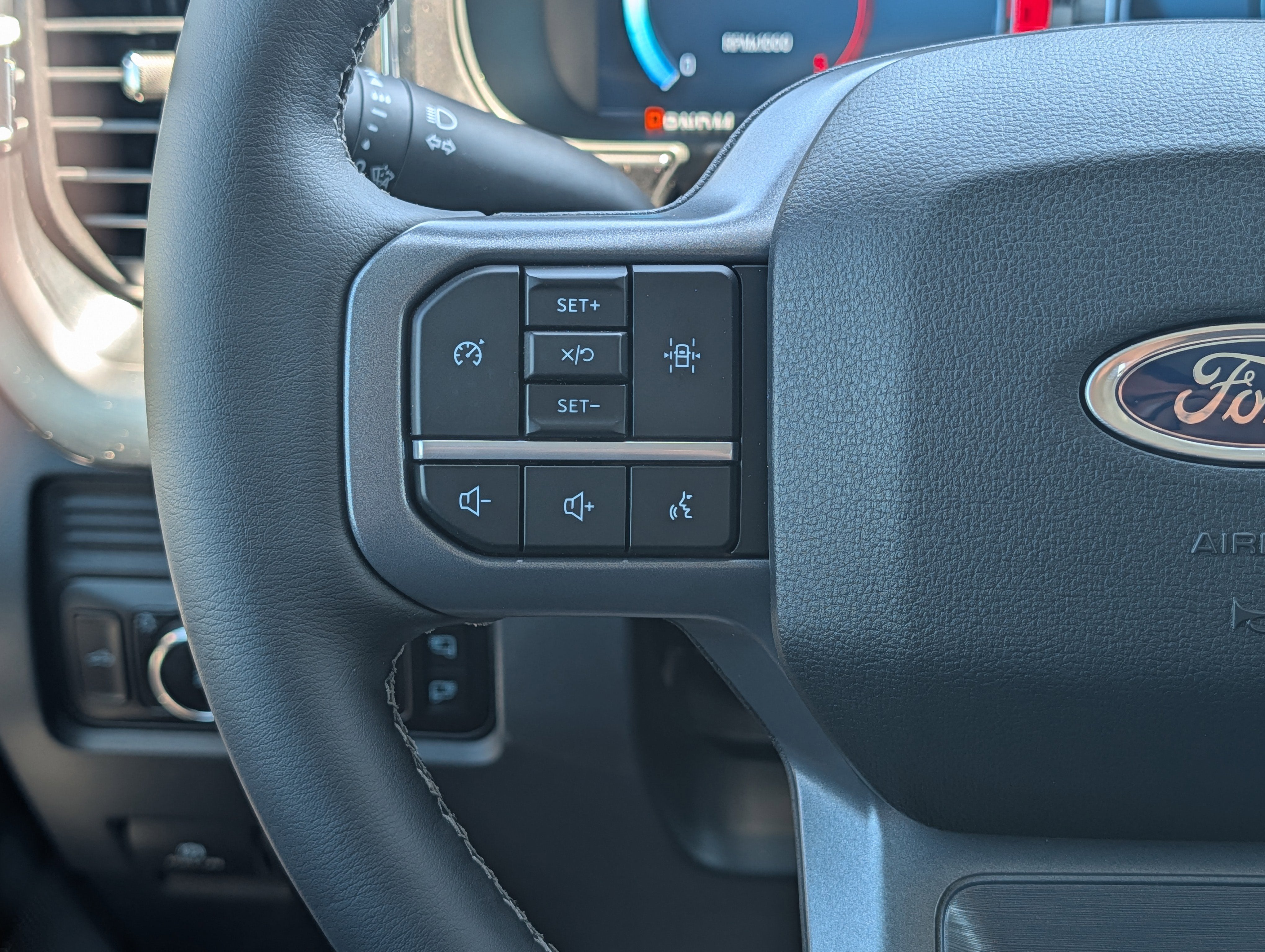 2026 Ford F-550SD Lariat
