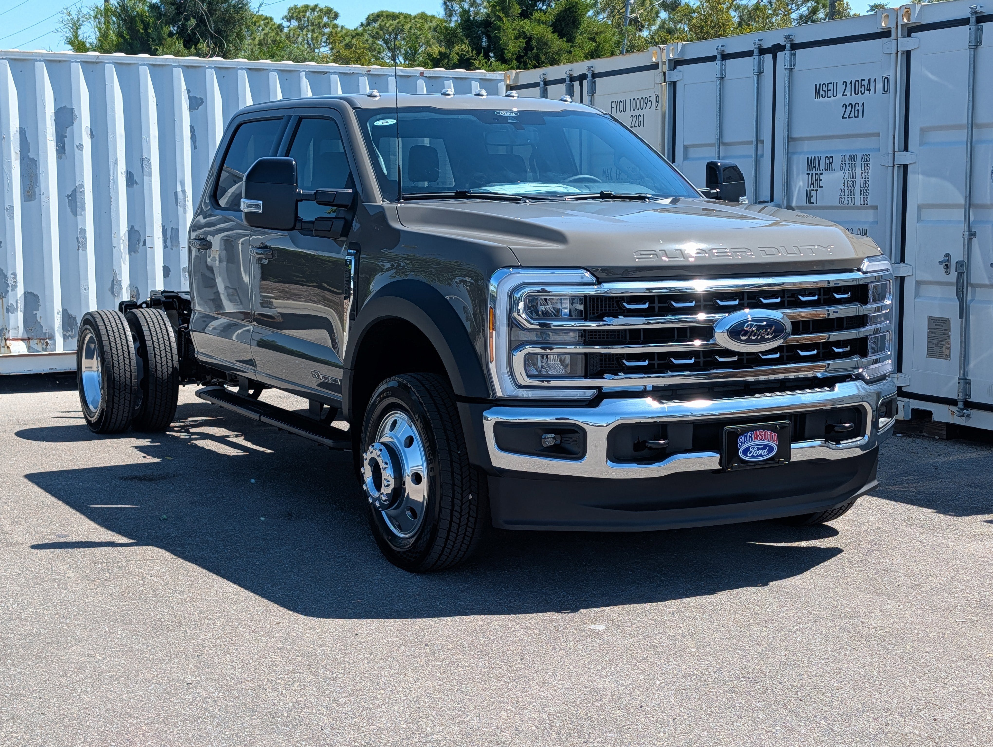 2026 Ford F-550SD Lariat