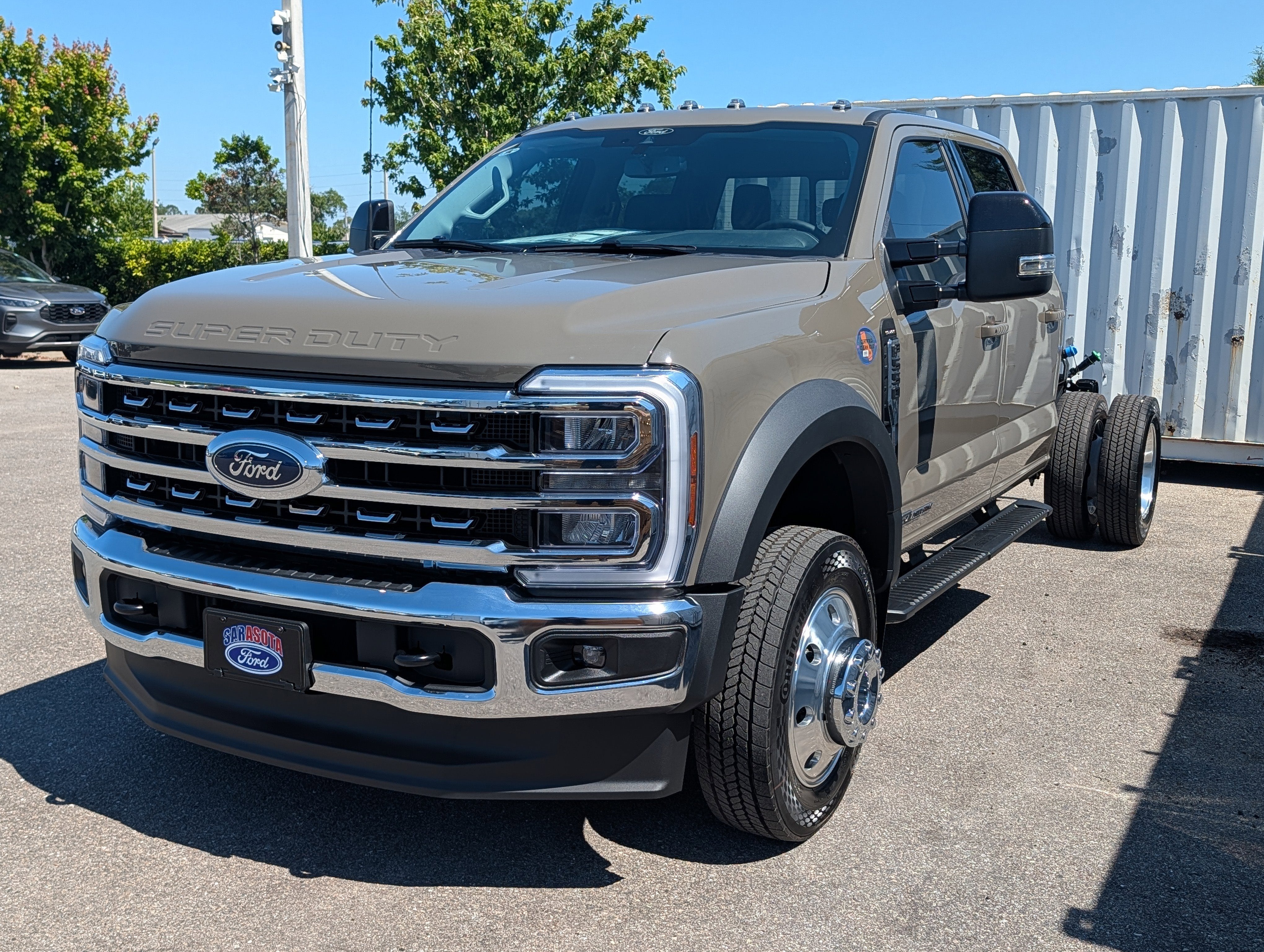 2026 Ford F-550SD Lariat