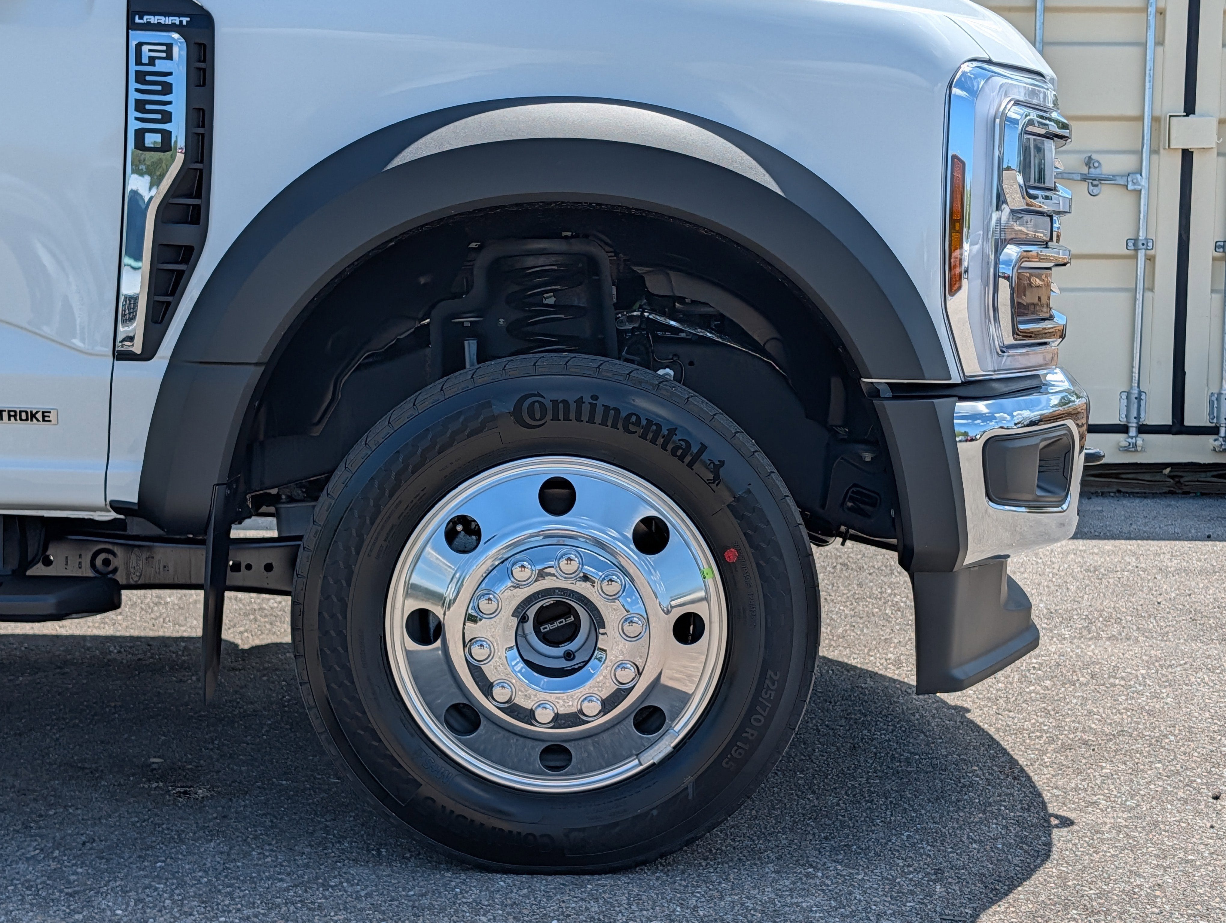 2026 Ford F-550SD Lariat