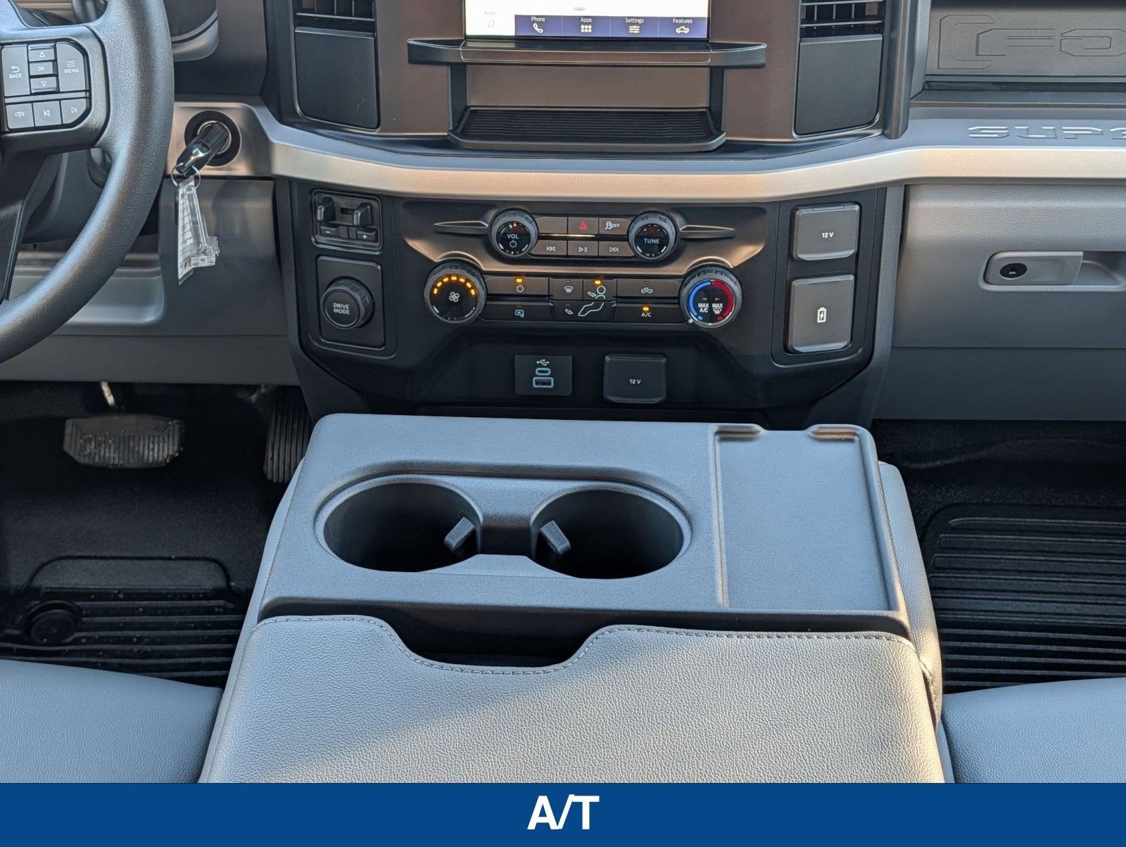 2026 Ford SUPER DUTY F-250 XL